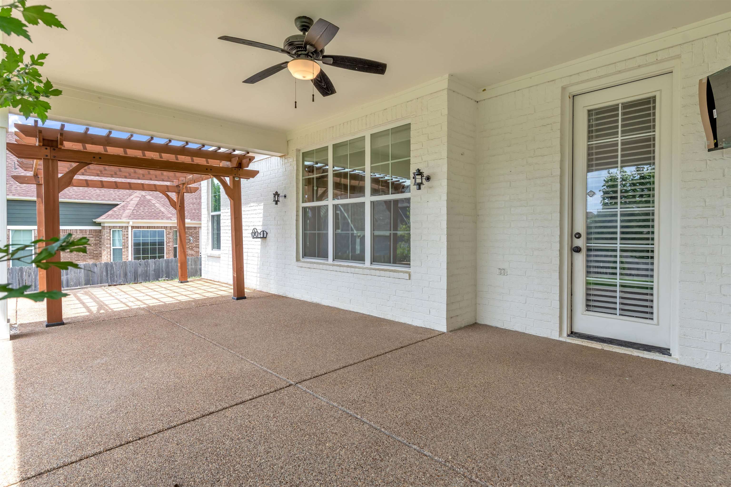 5621 Heather Oak Dr Property Photo 34