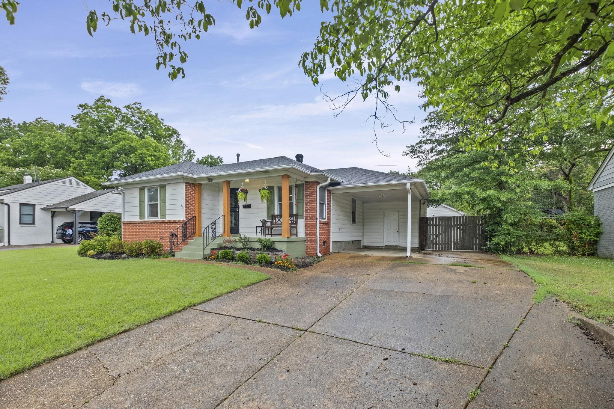 4788 AMBOY RD Property Photo 1
