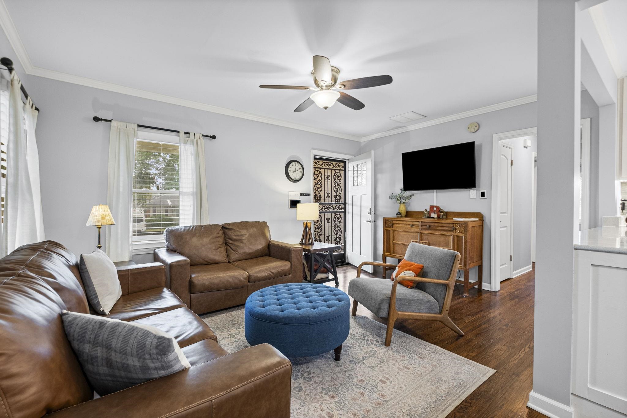 4788 Amboy Rd Property Photo 11