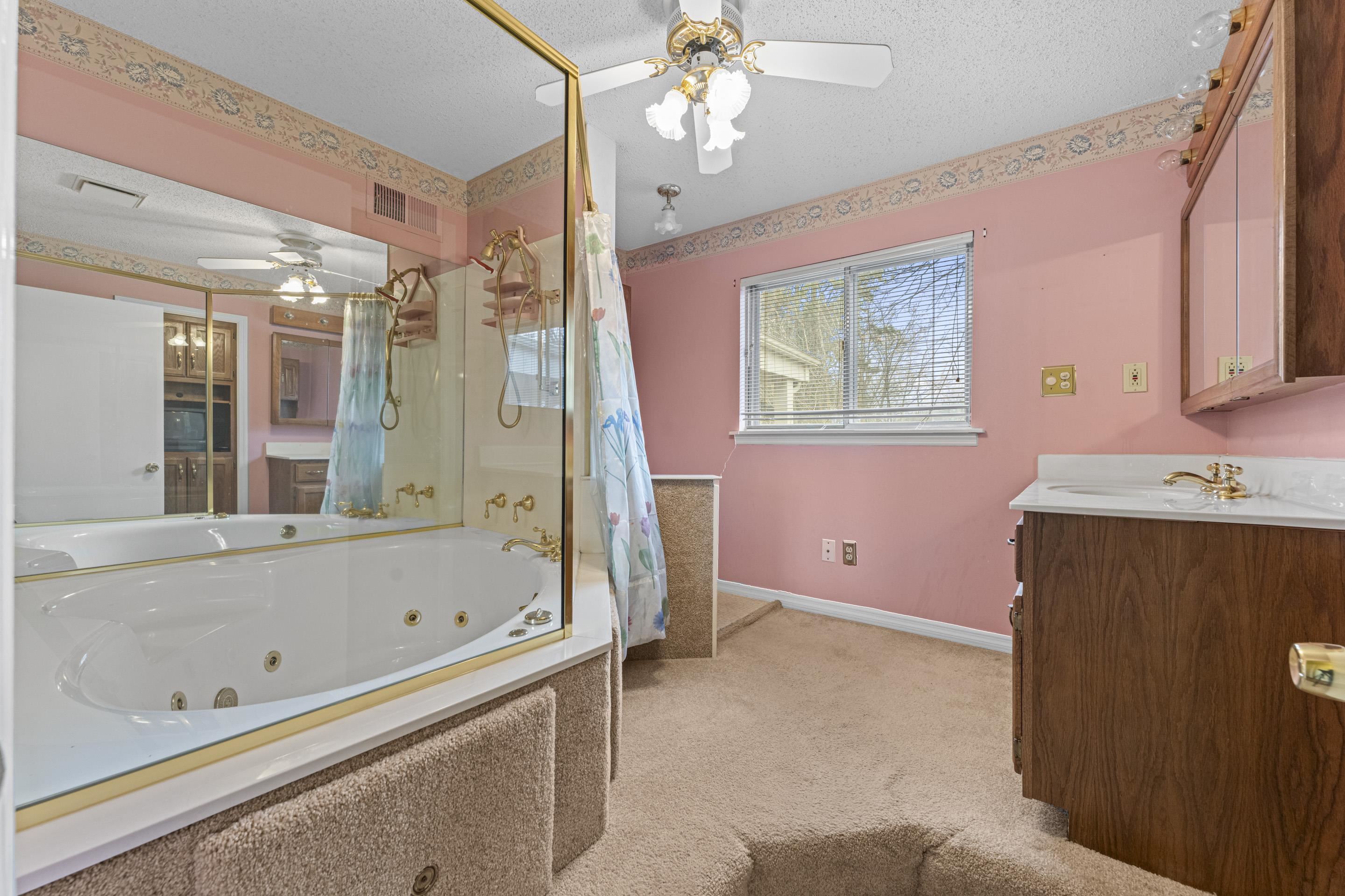 319 Homeville Rd Property Photo 18