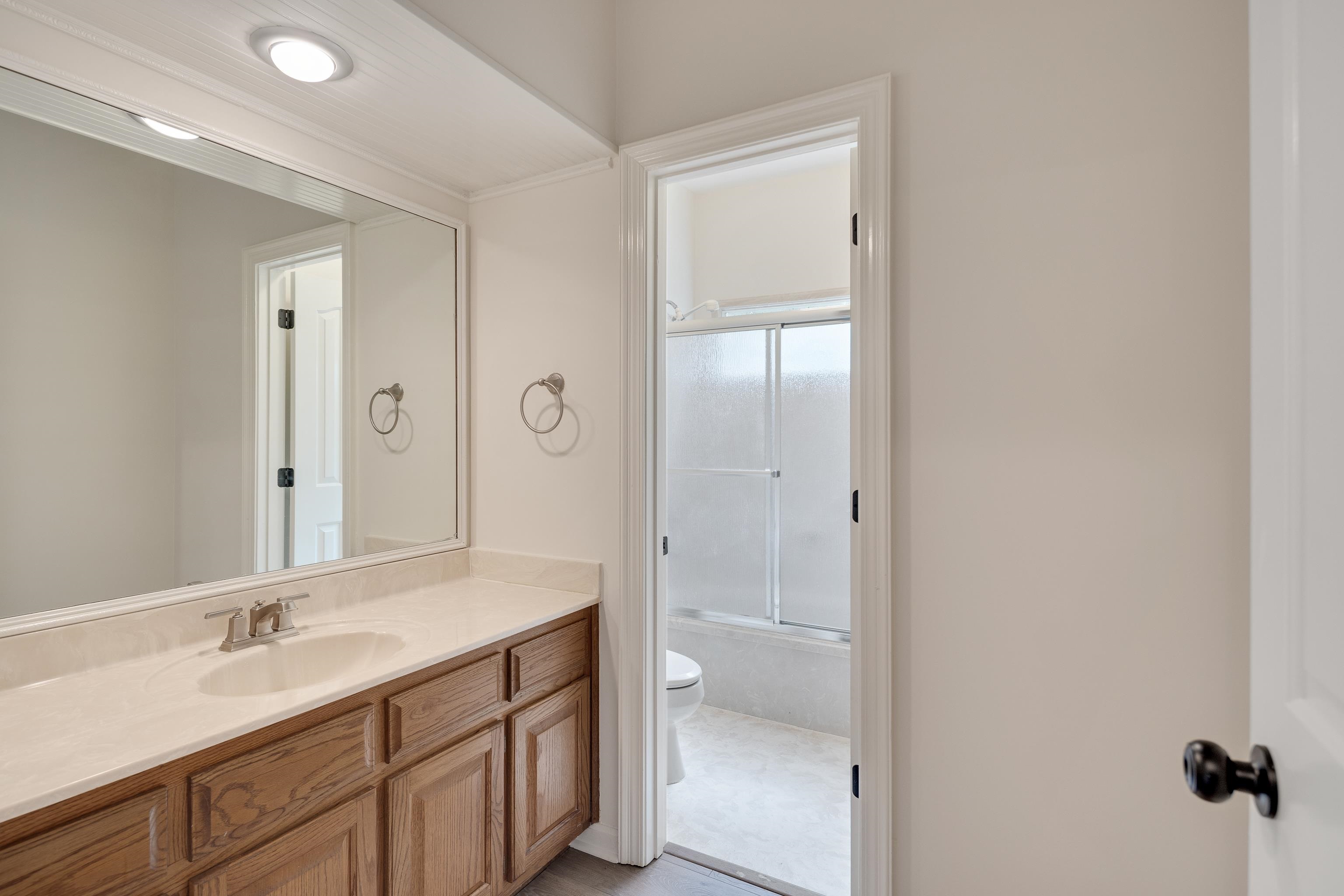 10120 Barn Hill Dr Property Photo 24