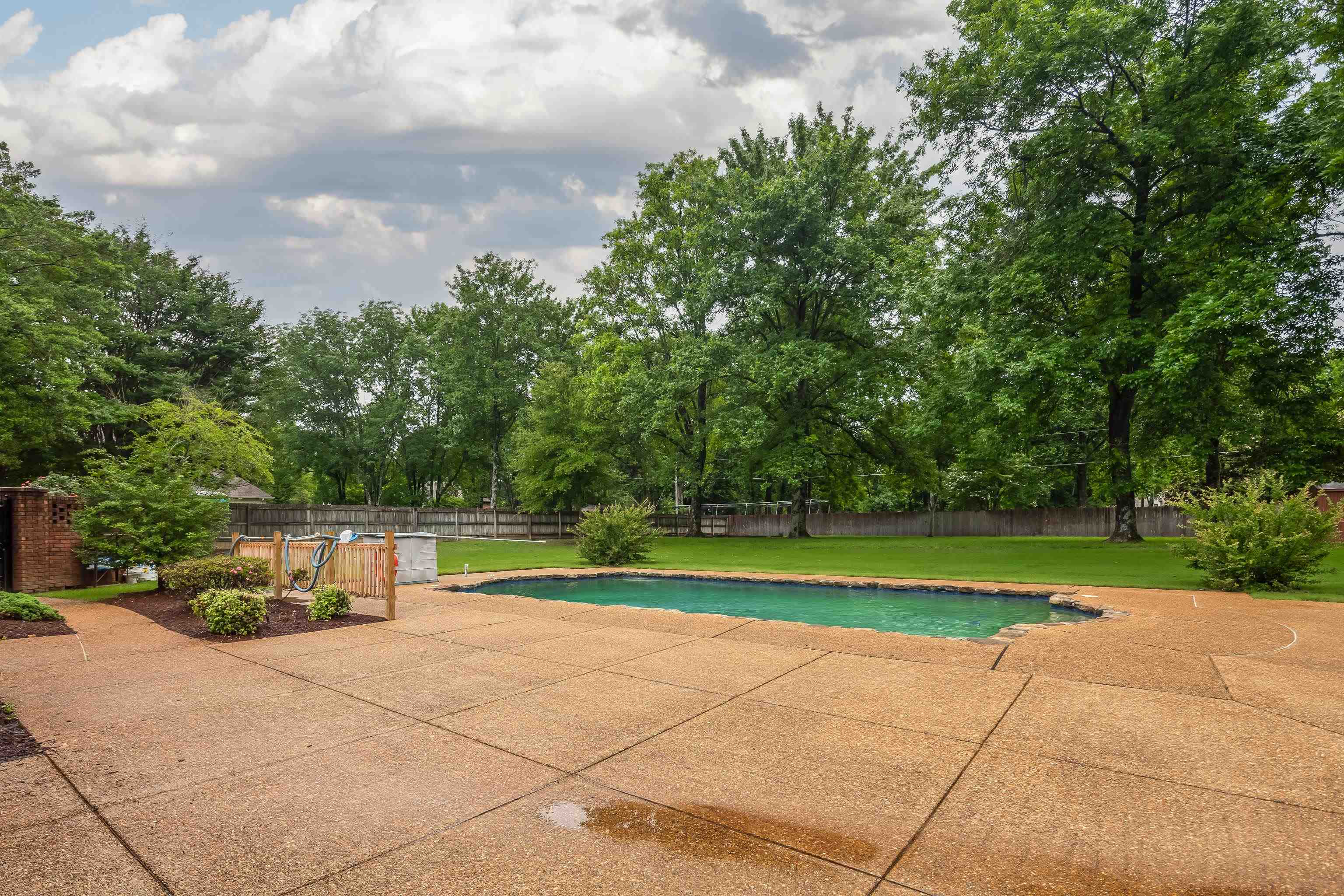 10120 Barn Hill Dr Property Photo 37