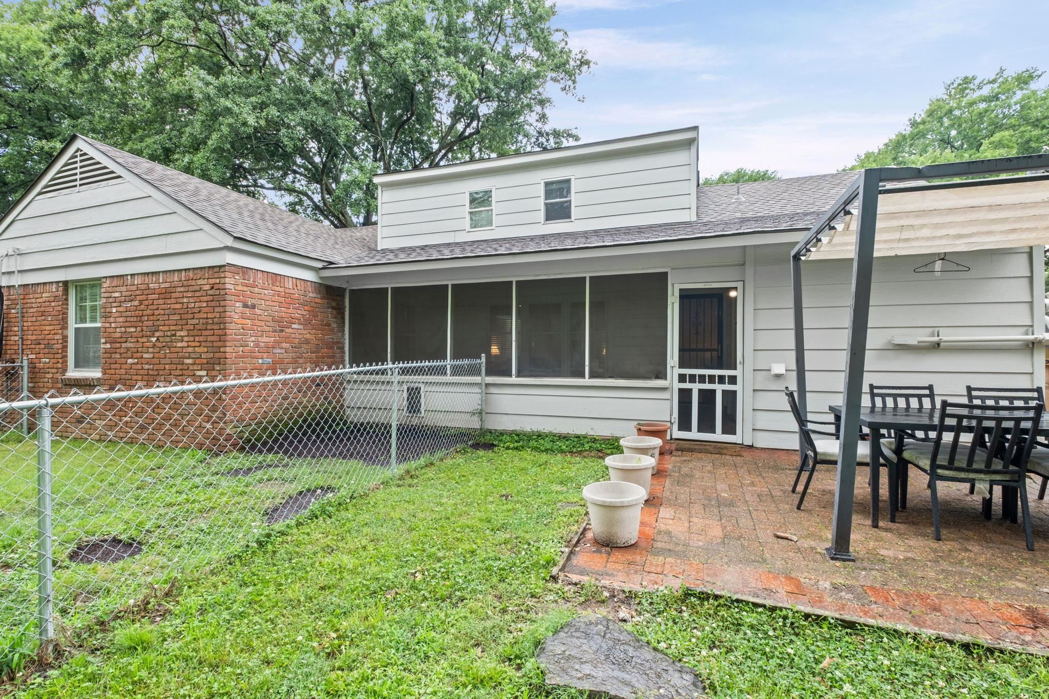 1626 Sterling Dr Property Photo 30