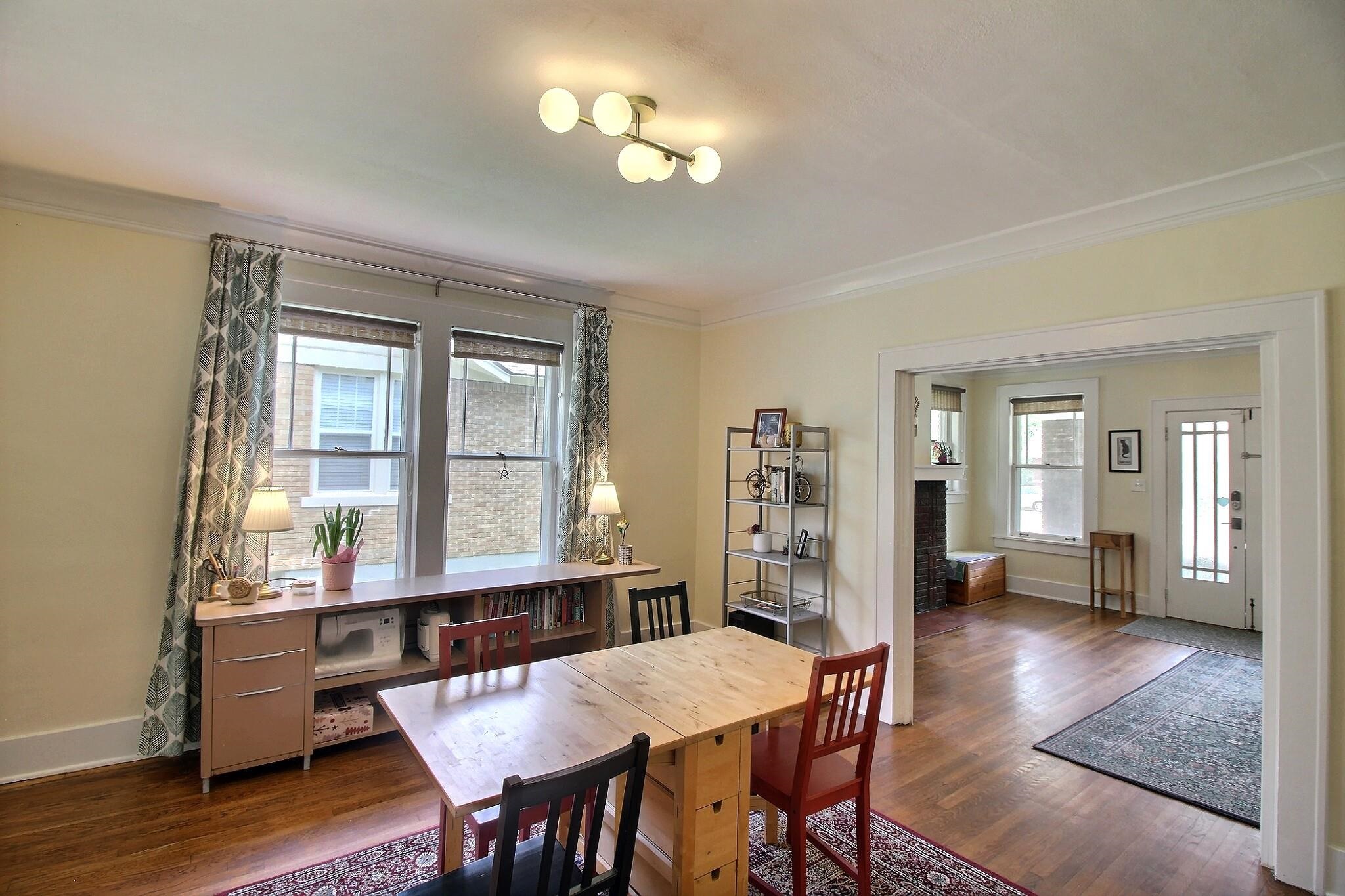 683 N Mclean Blvd Property Photo 8