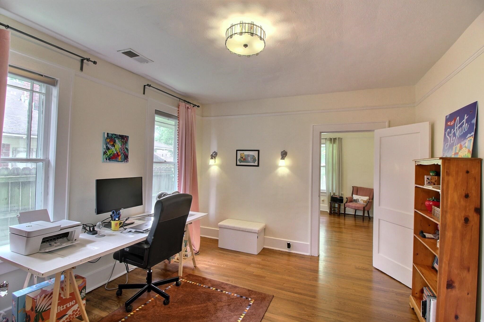 683 N Mclean Blvd Property Photo 14