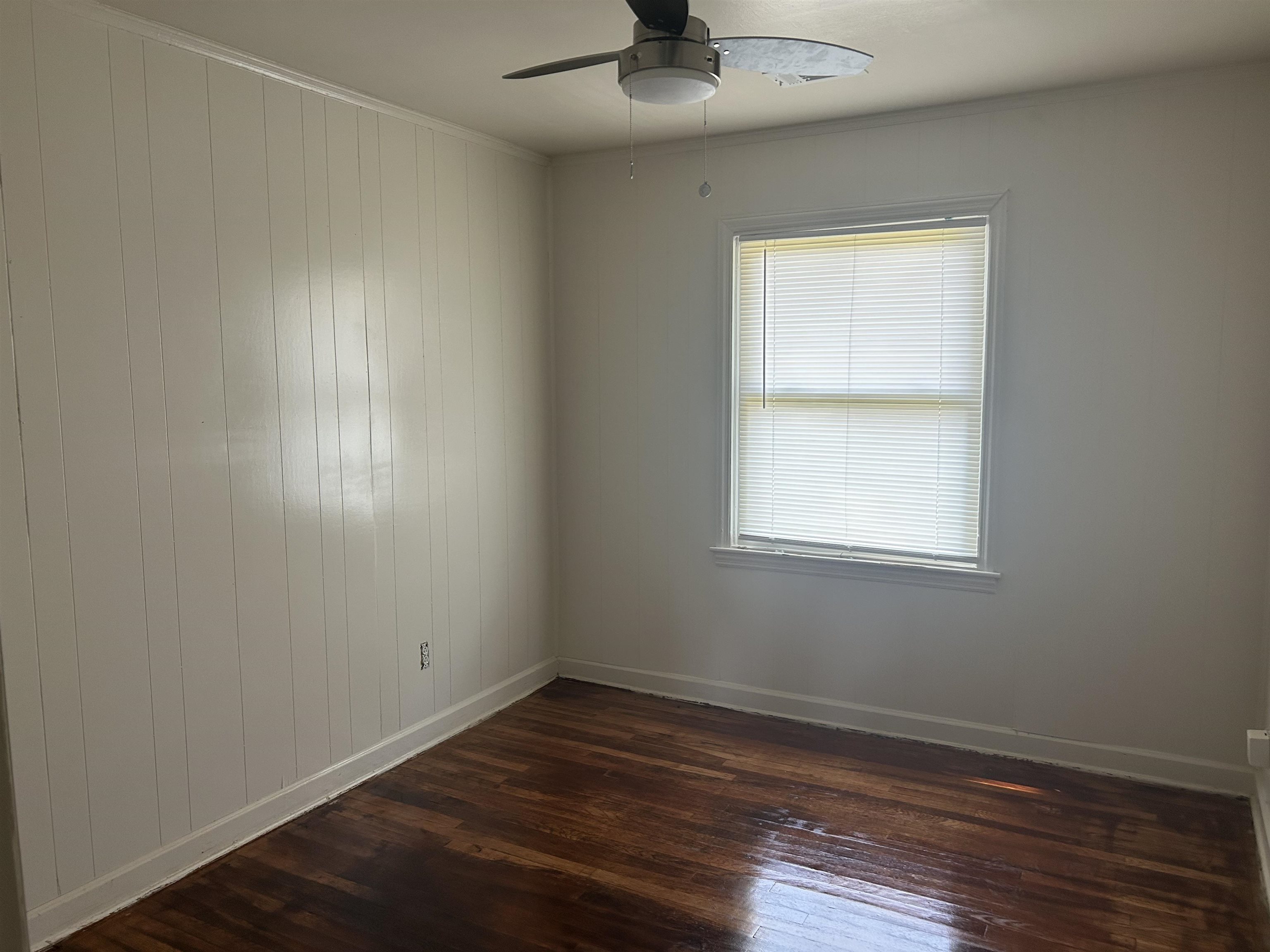 904 N Ball Ave Property Photo 7