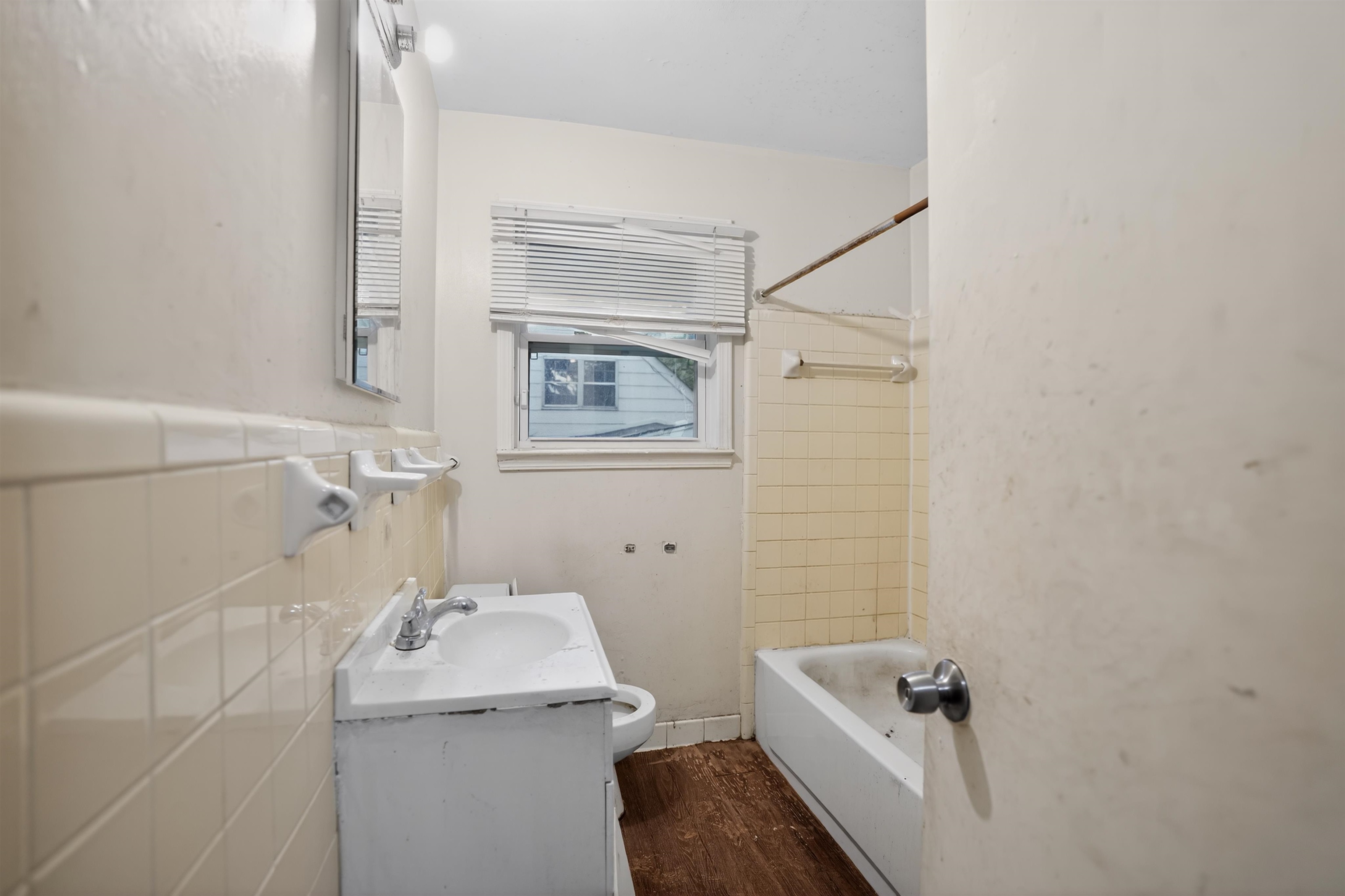 1890 Pennel Rd Property Photo 24
