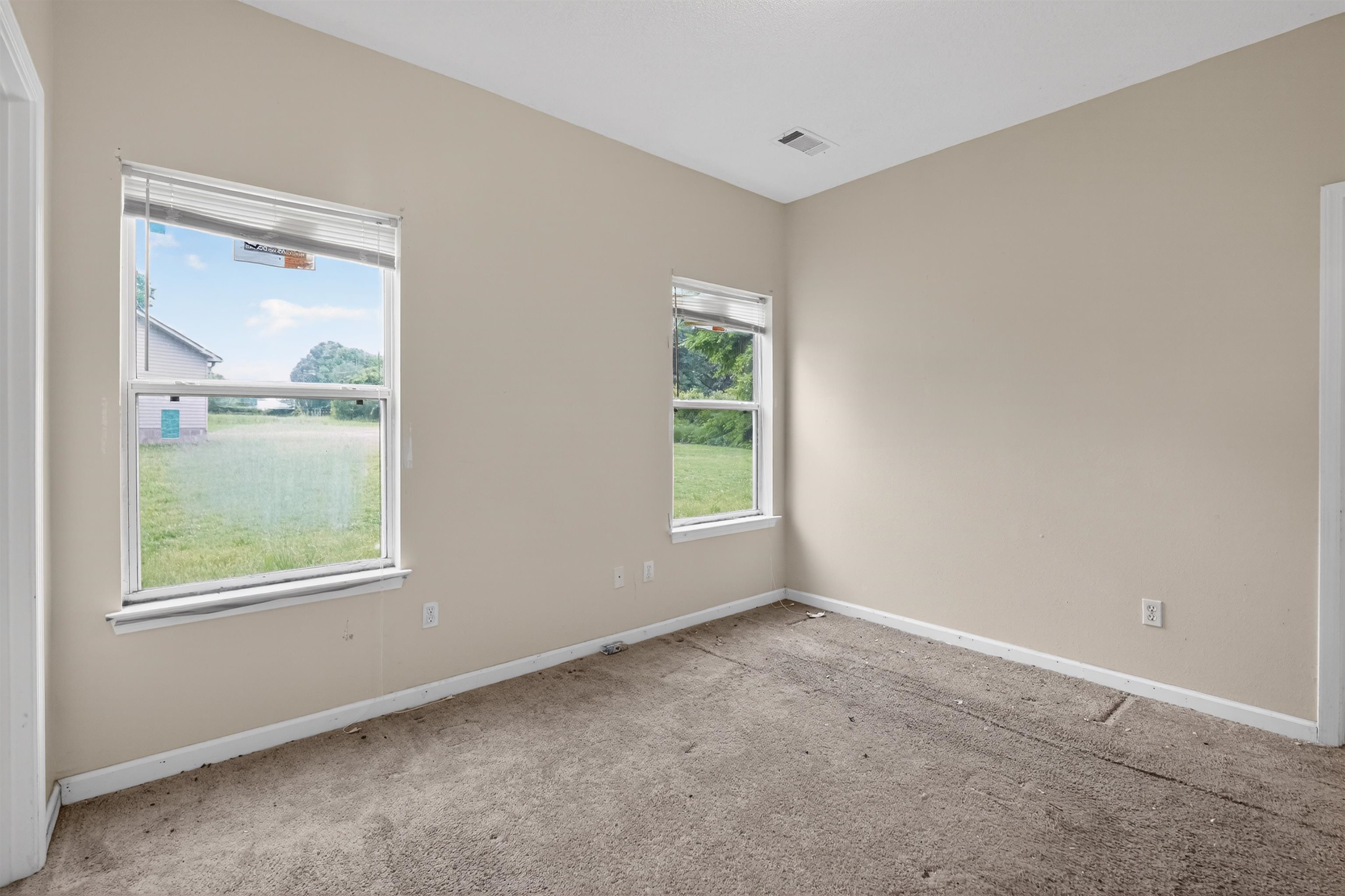 37 New Haven Cv Property Photo 5