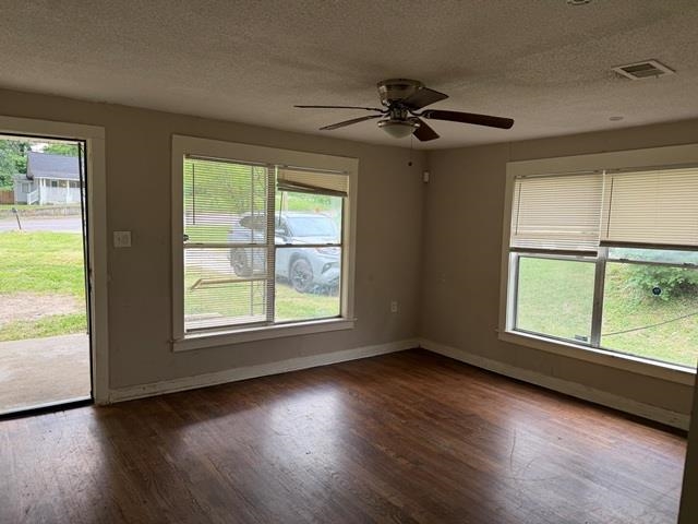 3582 Overton Crossing St Property Photo 5