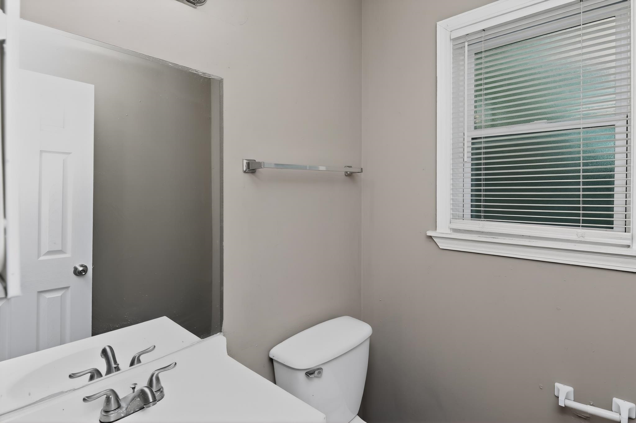 670 Whiterock Ave Property Photo 30