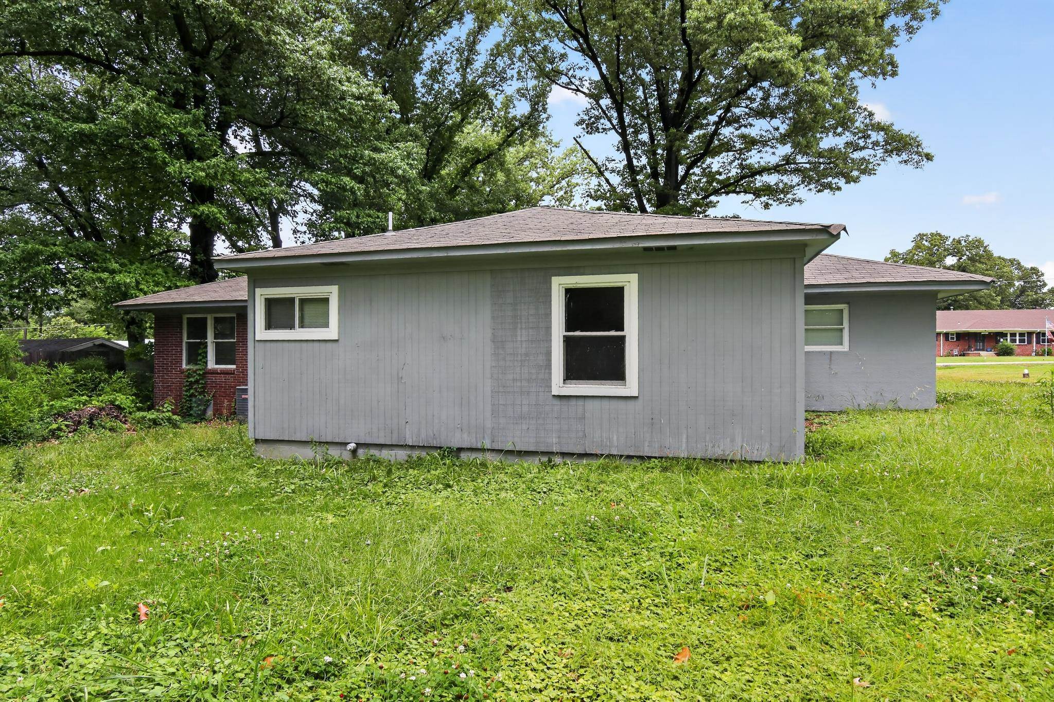 1403 Old Hickory Rd Property Photo 4