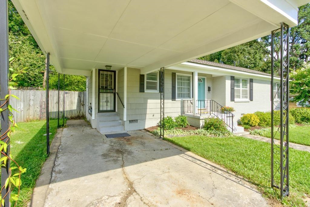 968 Wilbec Rd Property Photo 3