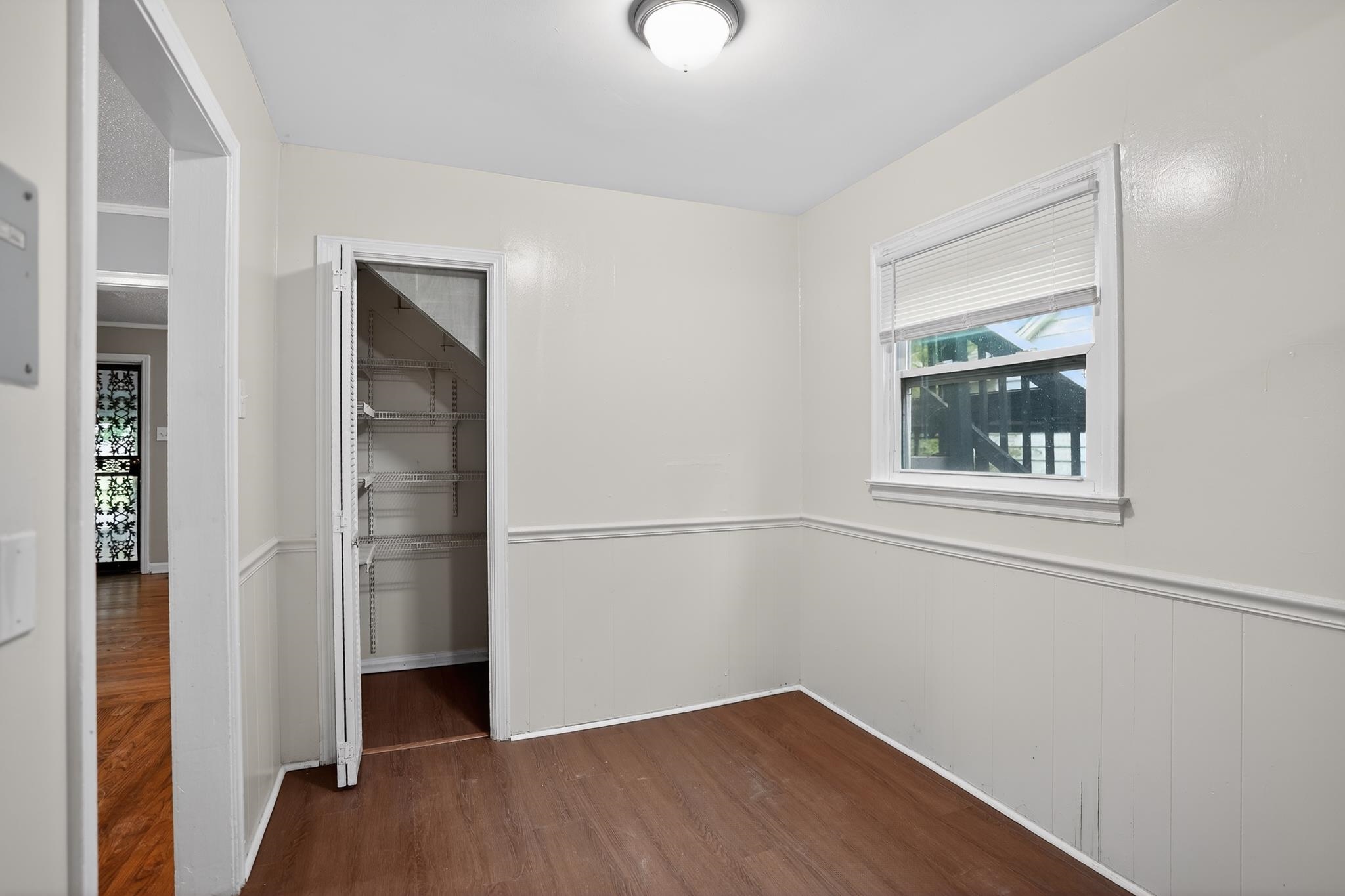 1136 Goodman St Property Photo 23