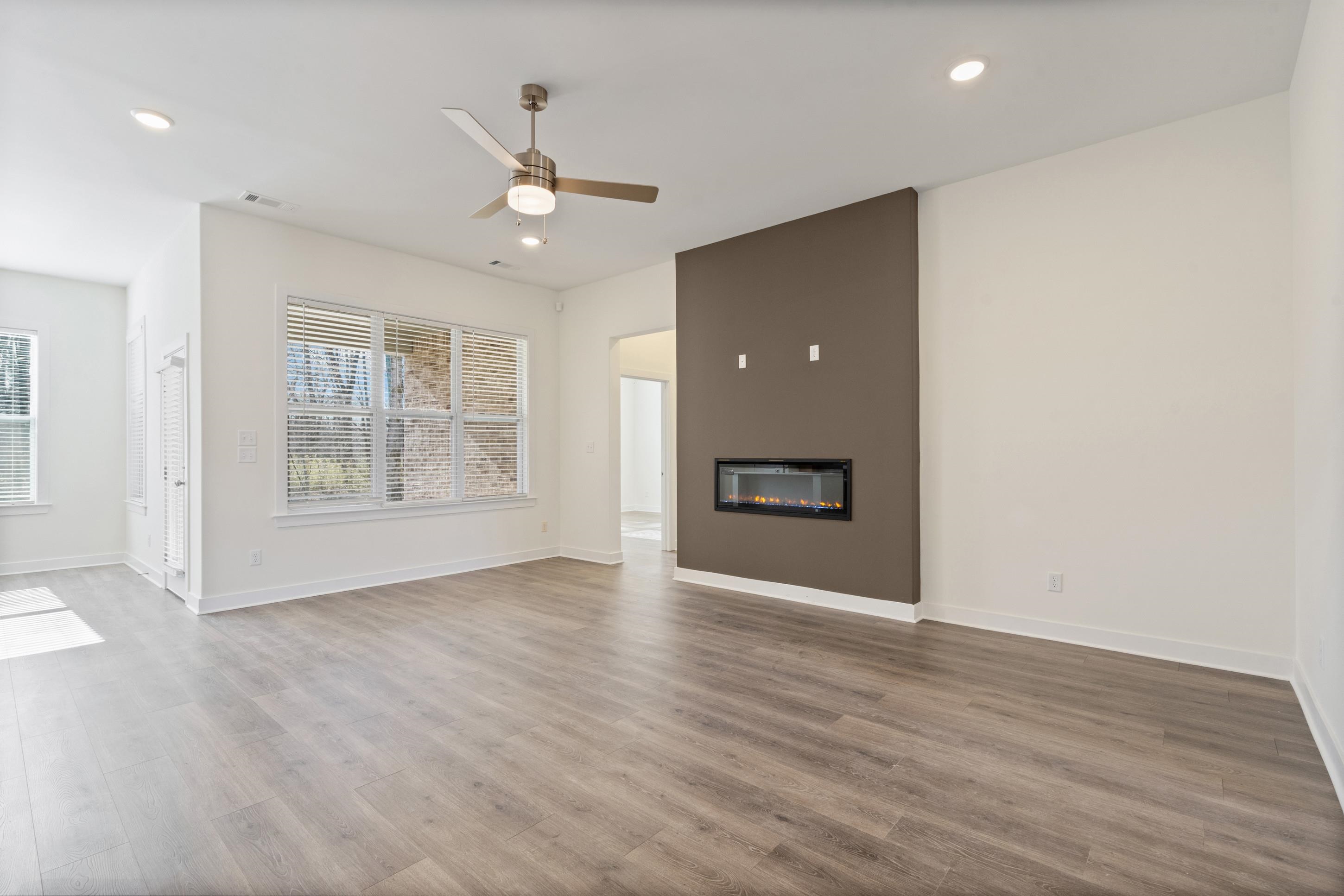 8 Tulip Cv Property Photo 8