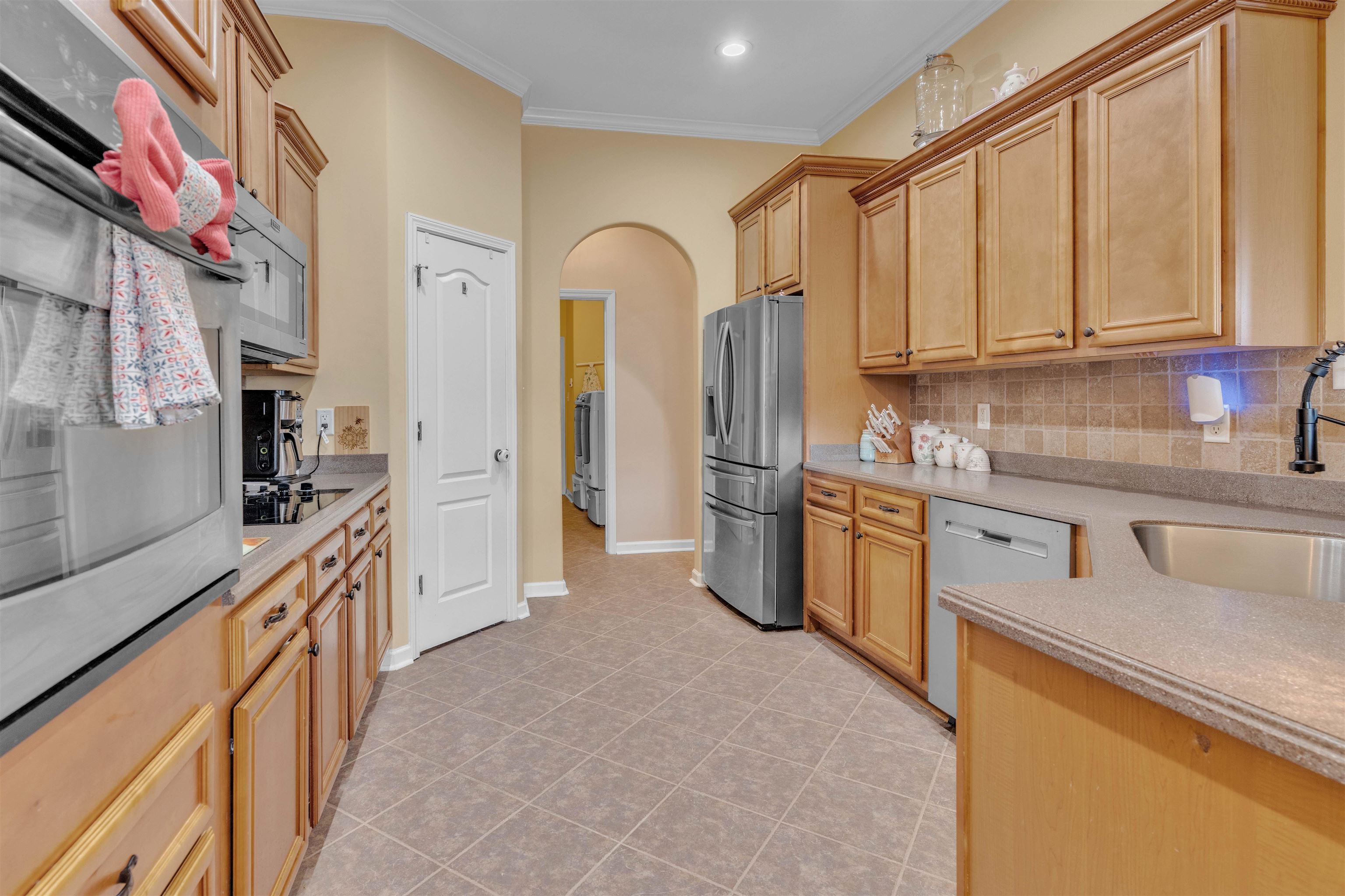 310 Whispering Meadows Dr Property Photo 16