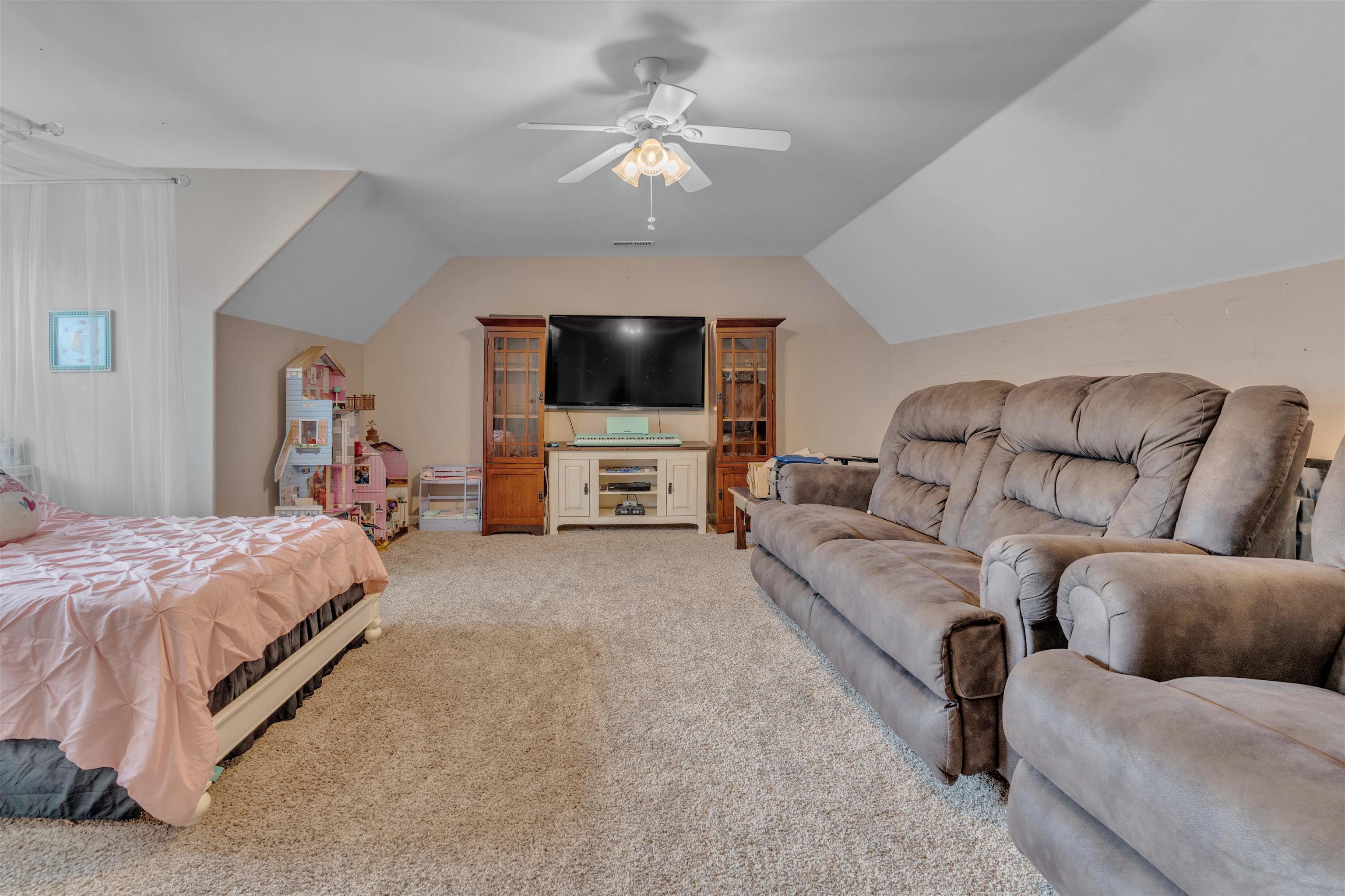 310 Whispering Meadows Dr Property Photo 25