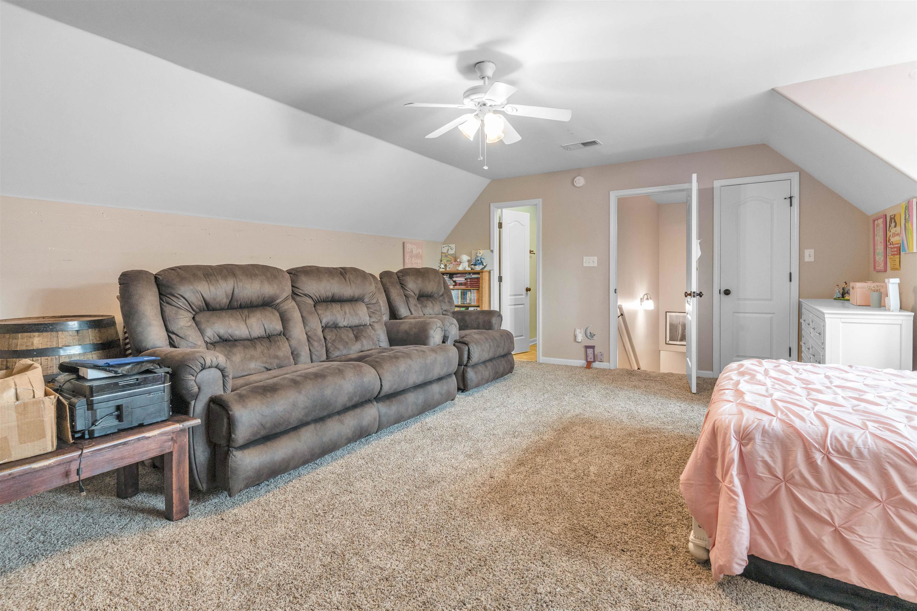 310 Whispering Meadows Dr Property Photo 27