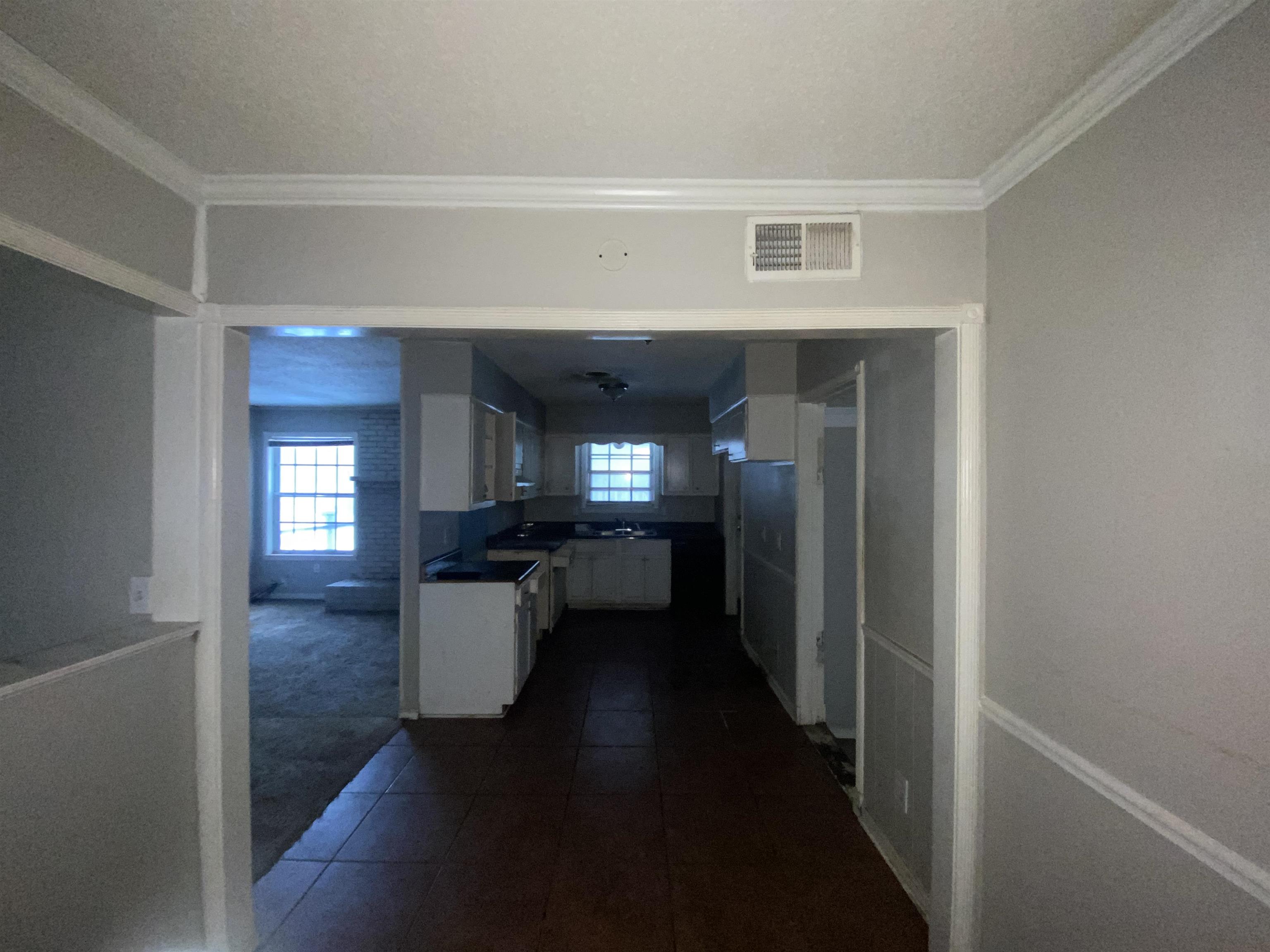 3560 Bellwood Dr Property Photo 4