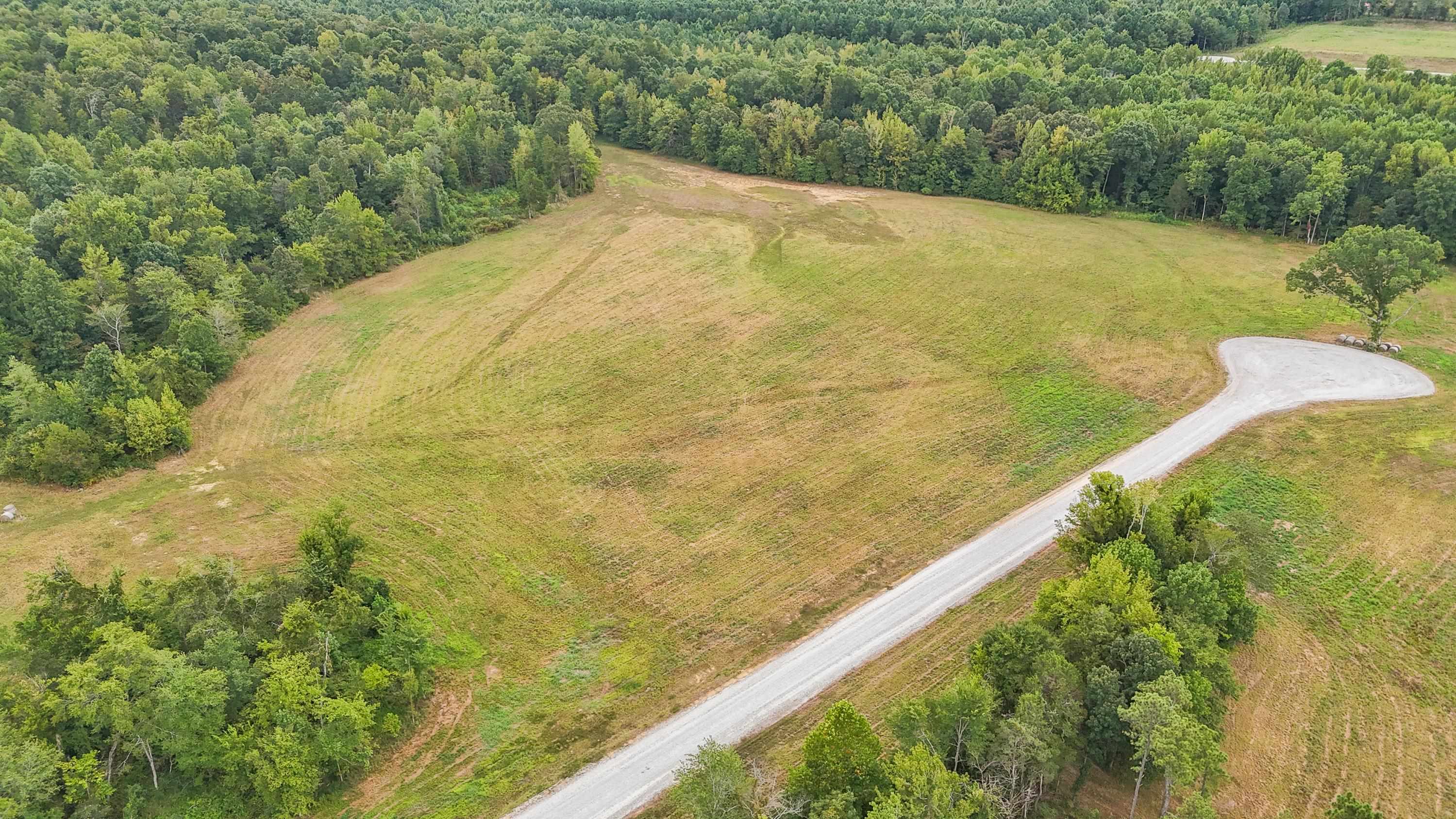 641 Hwy N Property Photo 9