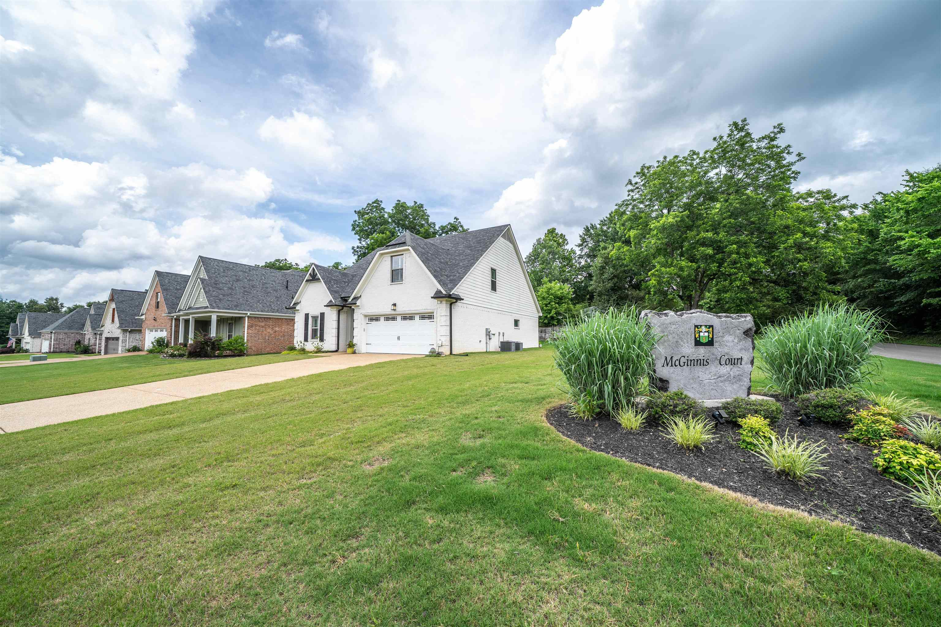 20 Greyson Cv Property Photo 3