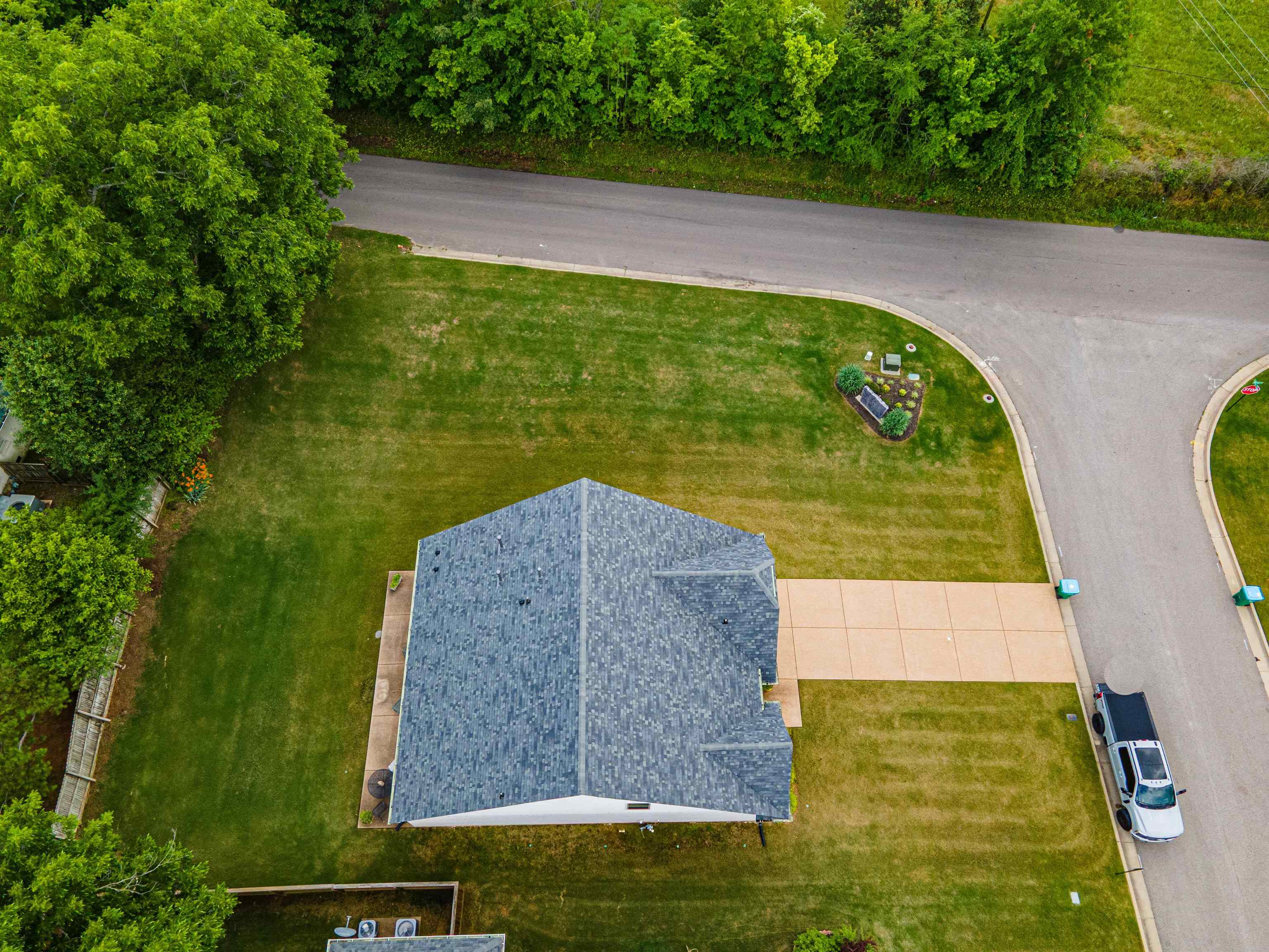 20 Greyson Cv Property Photo 26