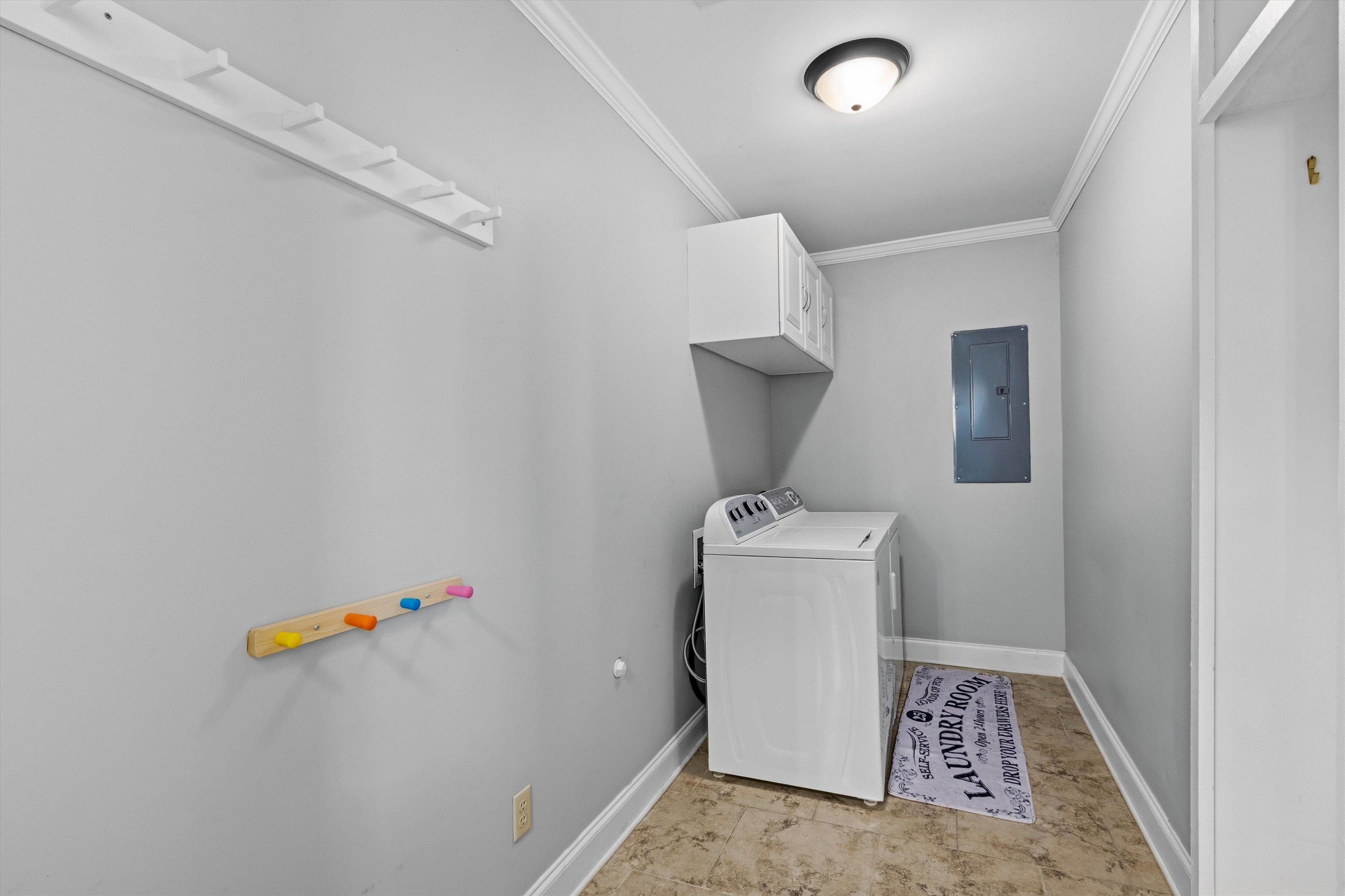 3640 Aurora Cir Property Photo 12