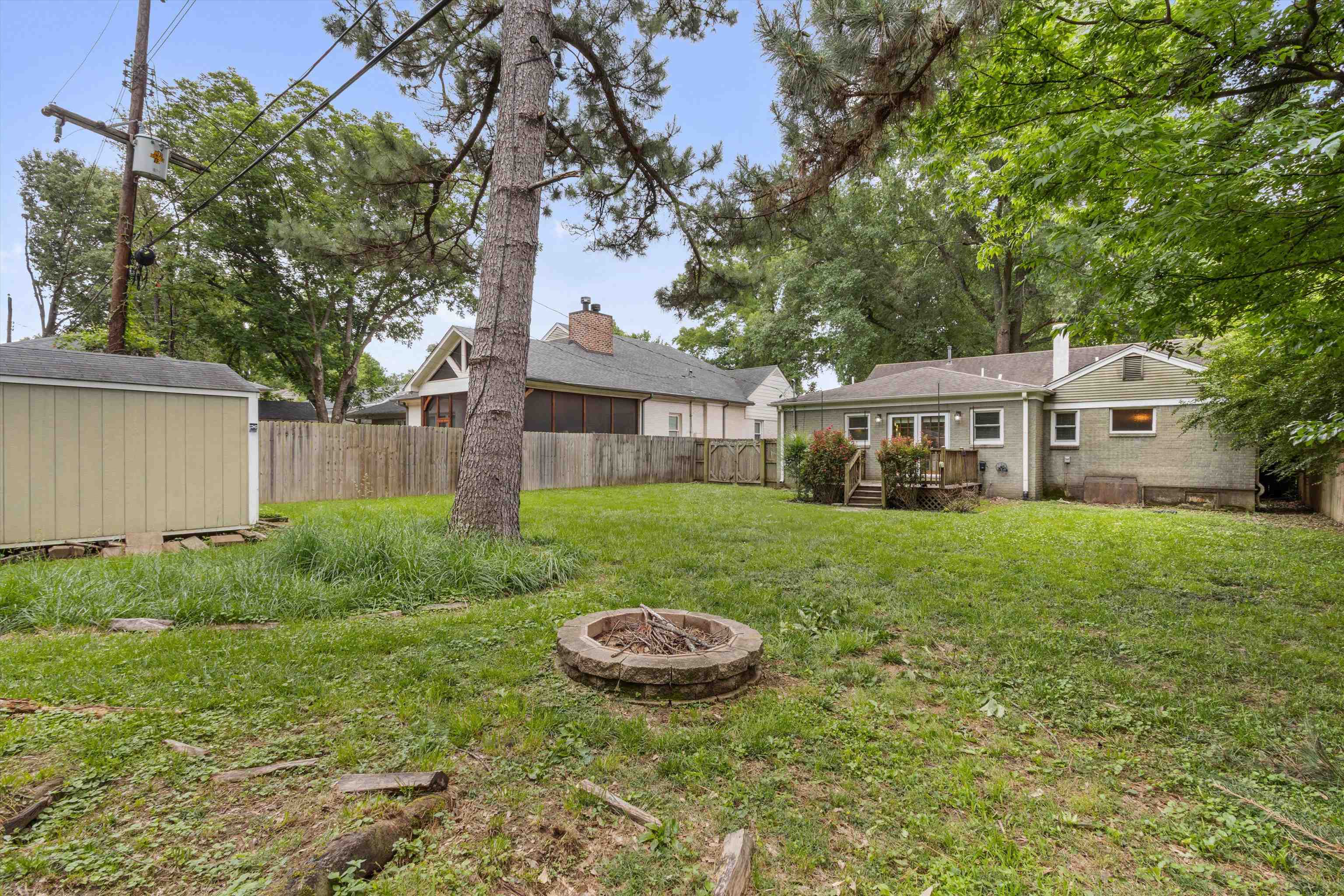3640 Aurora Cir Property Photo 27