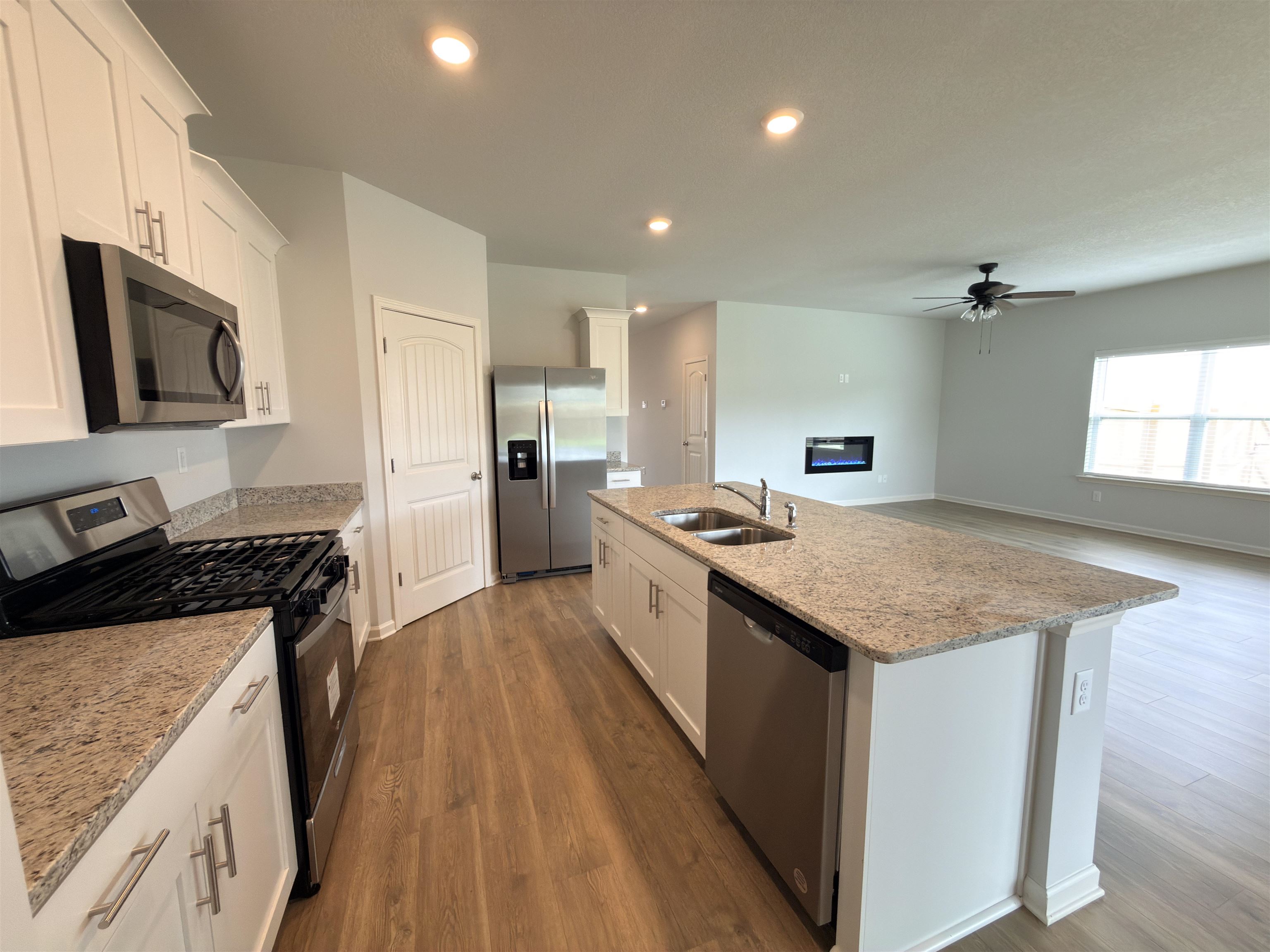 525 Azalea Dr Property Photo 13