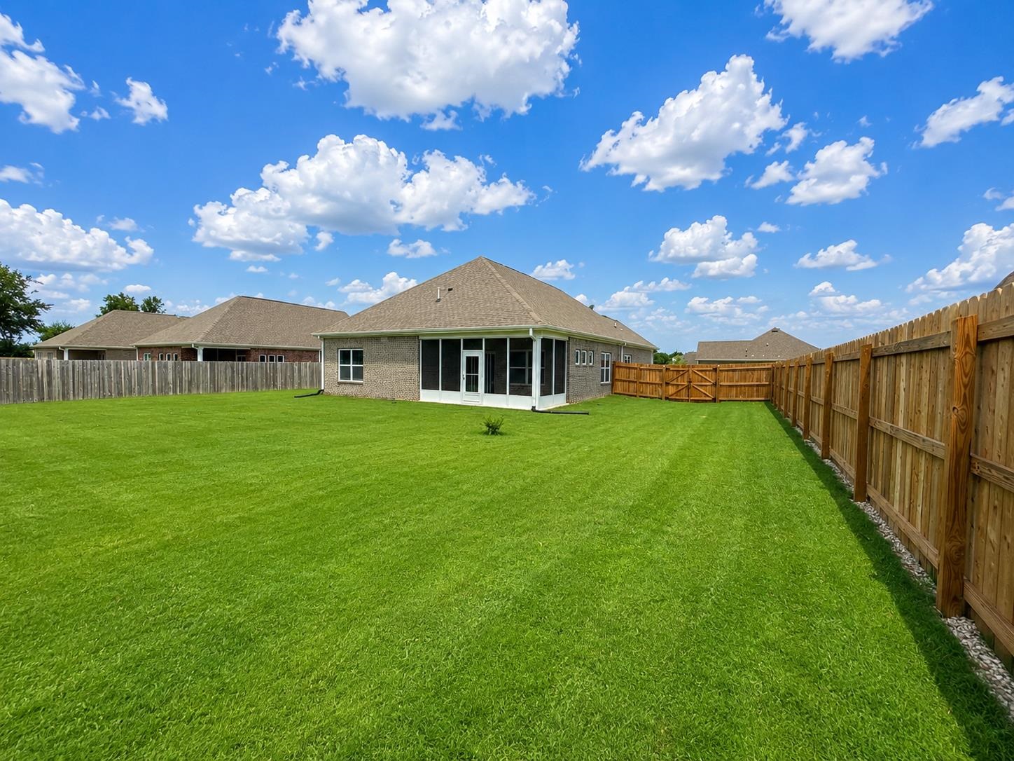 525 Azalea Dr Property Photo 29