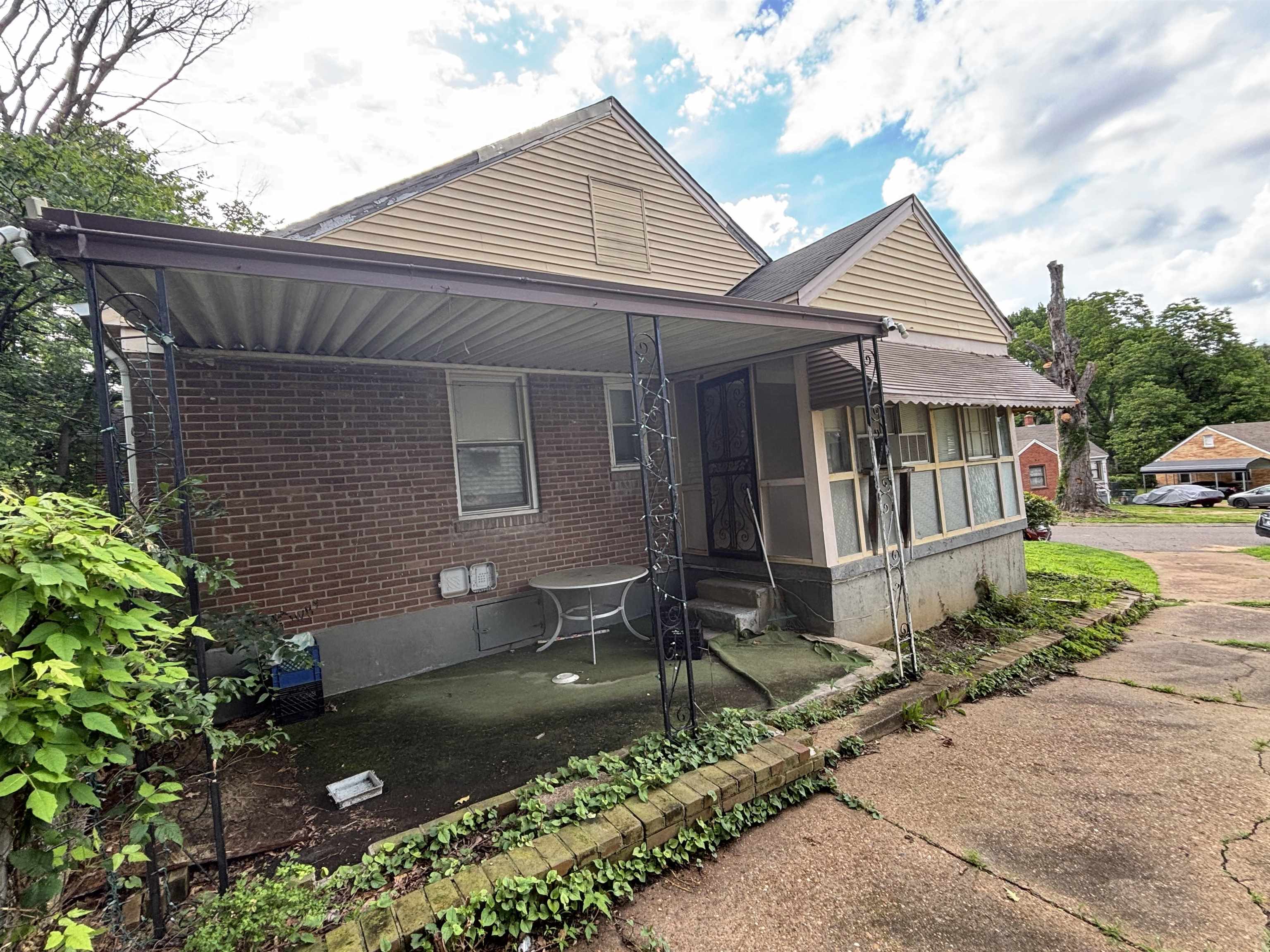2863 Crest Ave Property Photo 10
