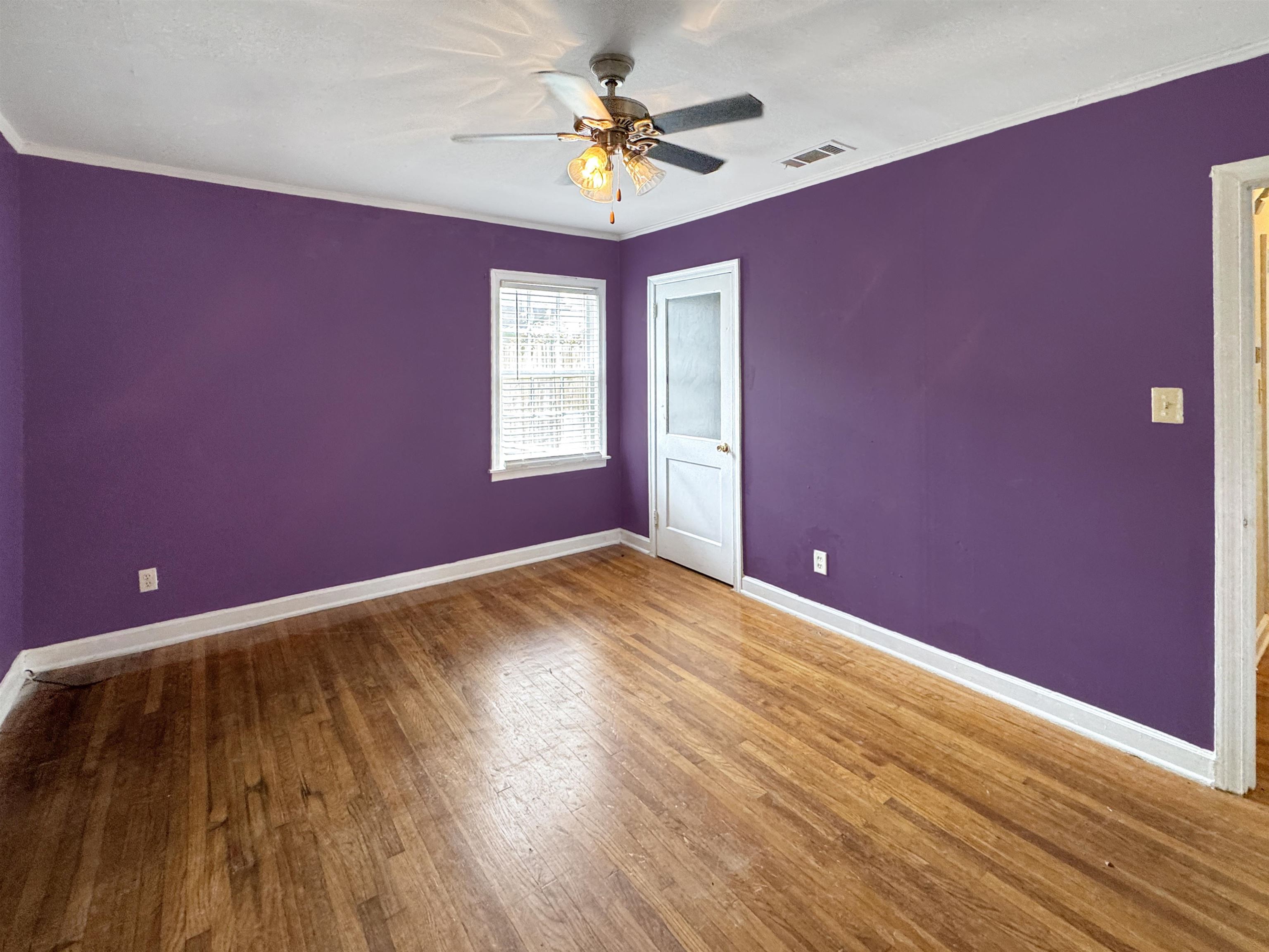 378 N Willett St Property Photo 14