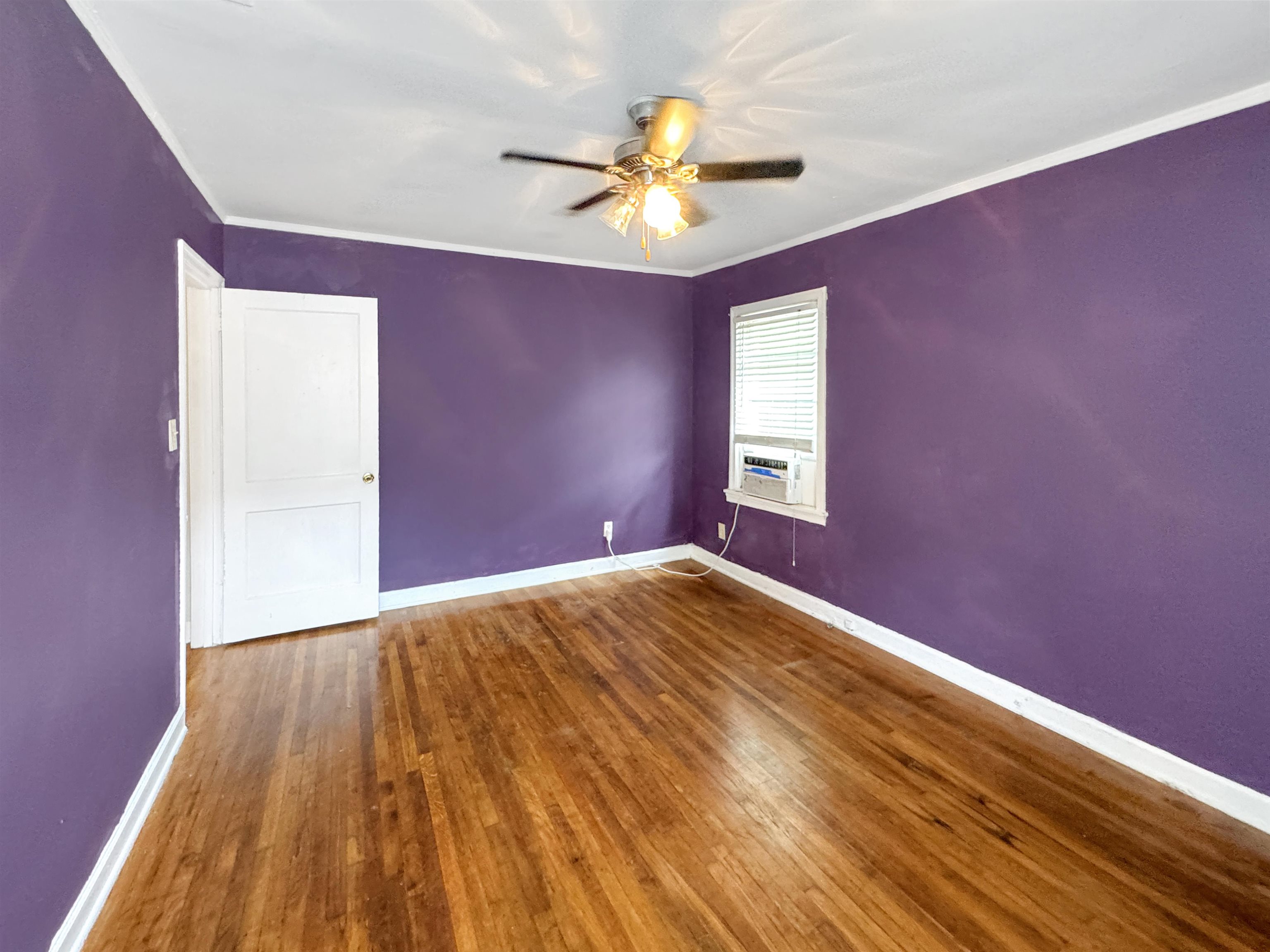 378 N Willett St Property Photo 16