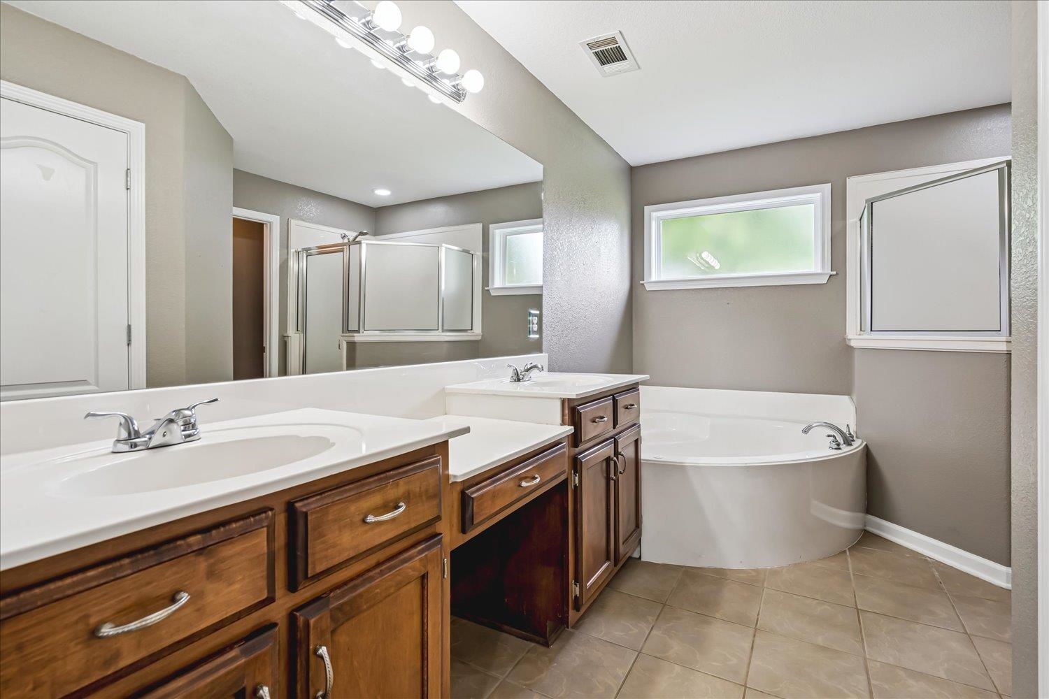 30 Blackhill Cv Property Photo 5