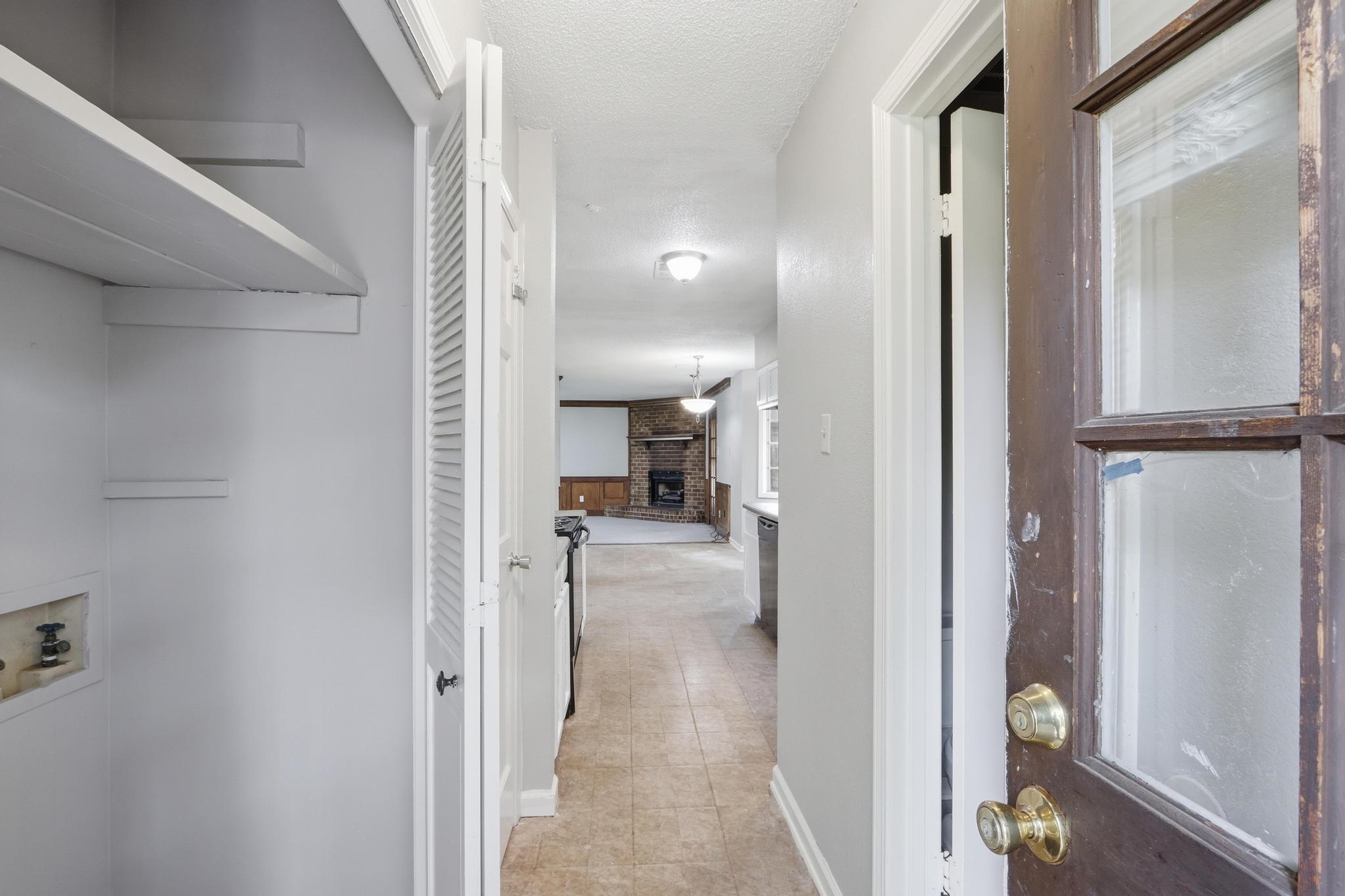 8074 S Regis Pl Property Photo 20