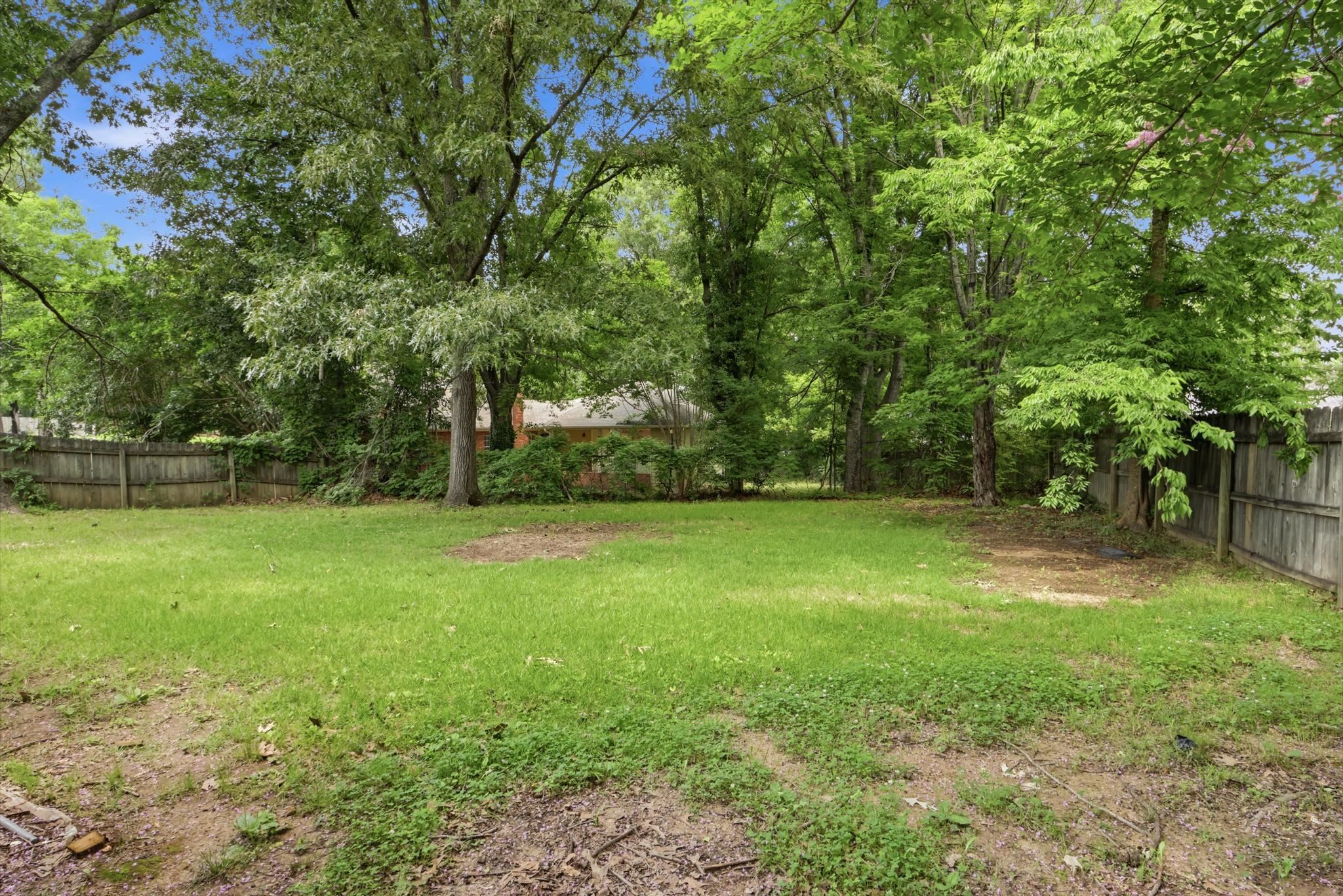 8074 S Regis Pl Property Photo 33