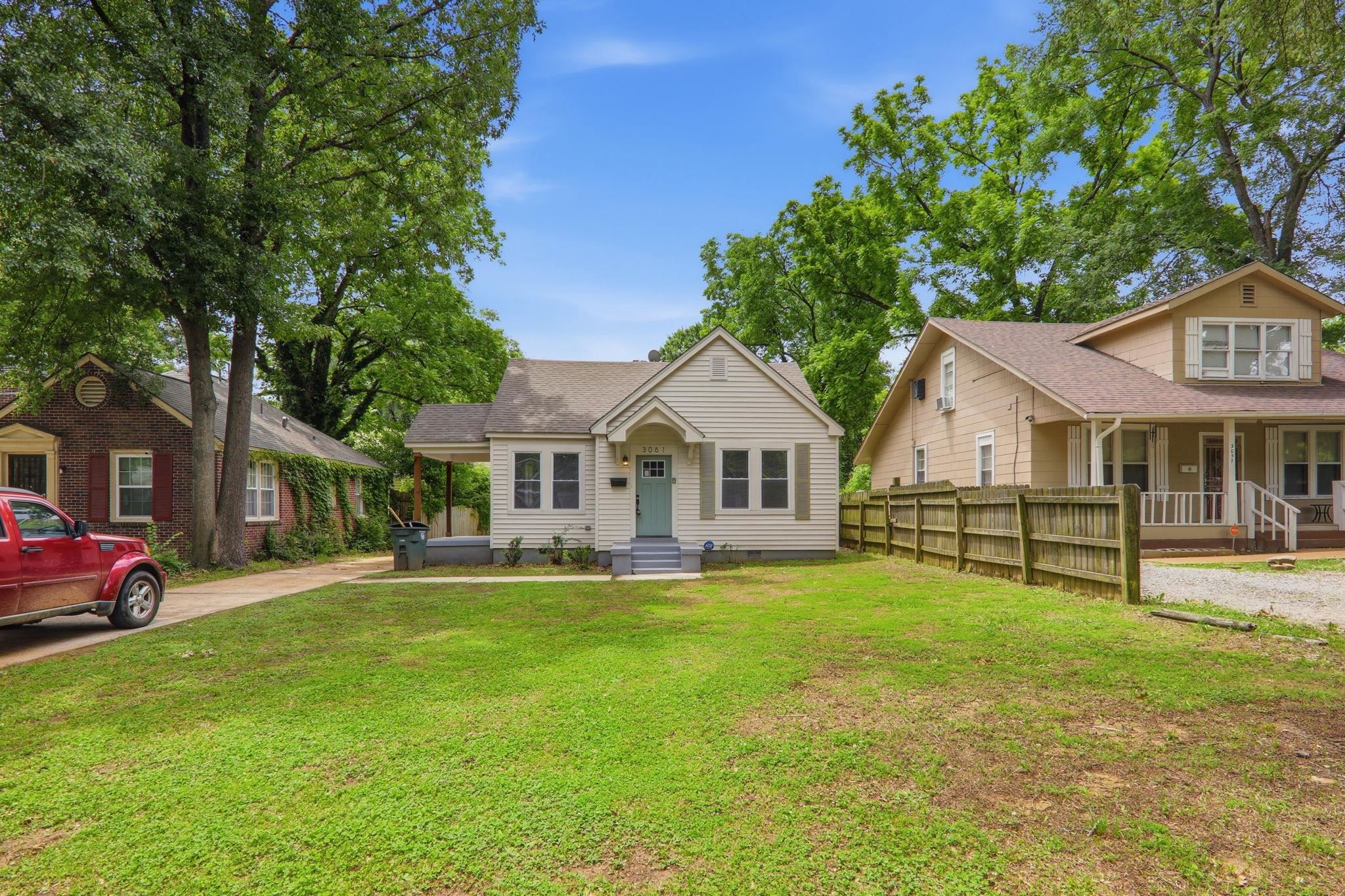 3061 CARNES AVE Property Photo 1