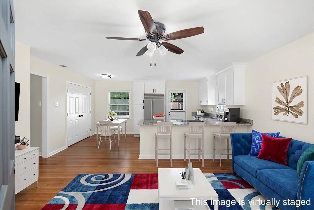 556 Herzl St Property Photo 1