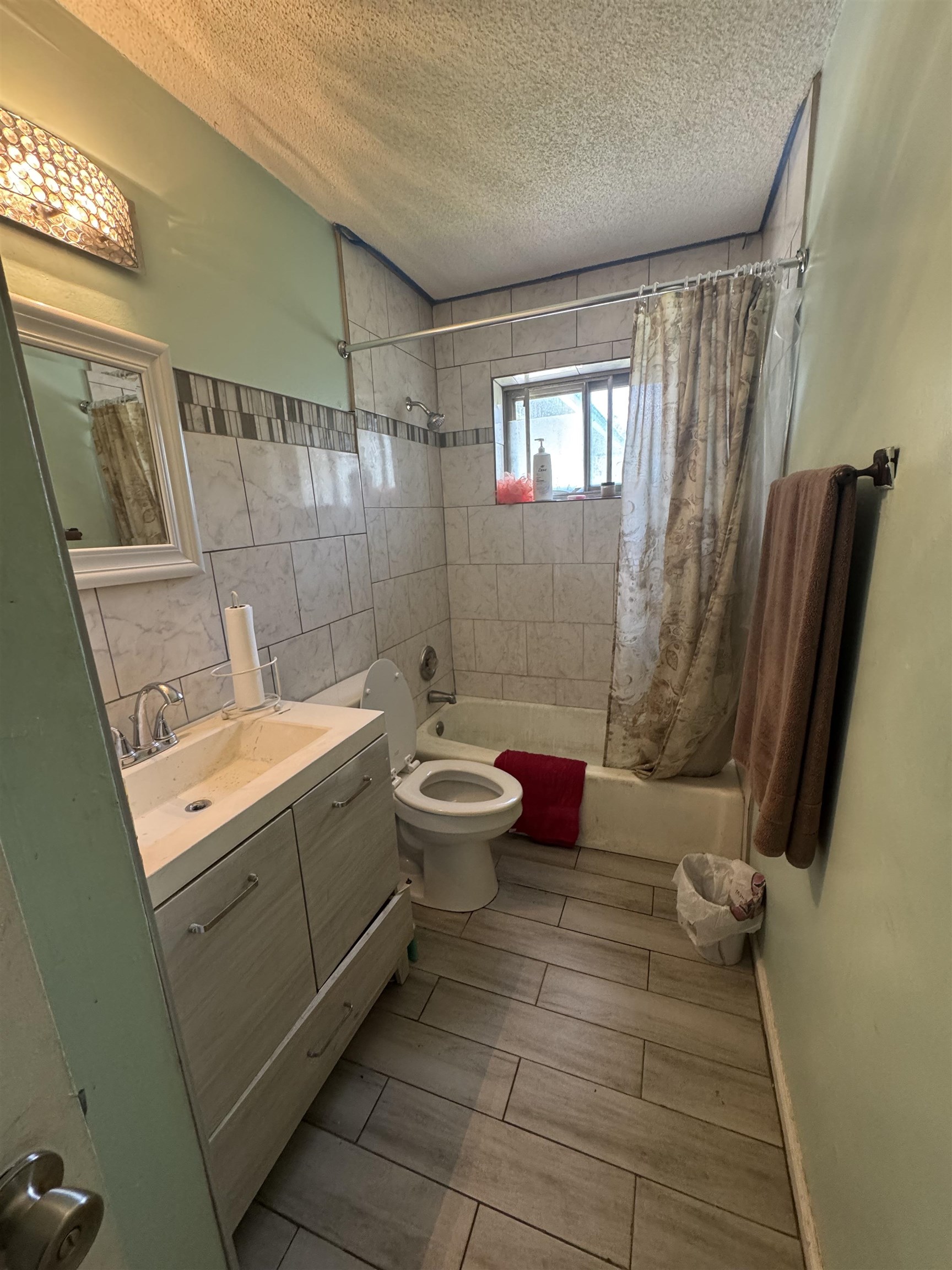 468 Braycliff Dr Property Photo 8