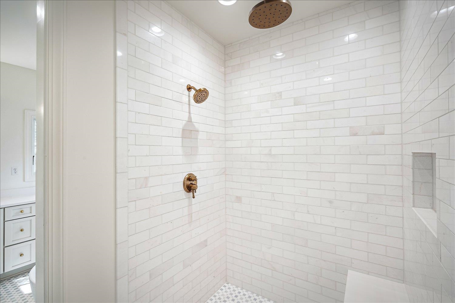 9140 Cheatham Ln Property Photo 21