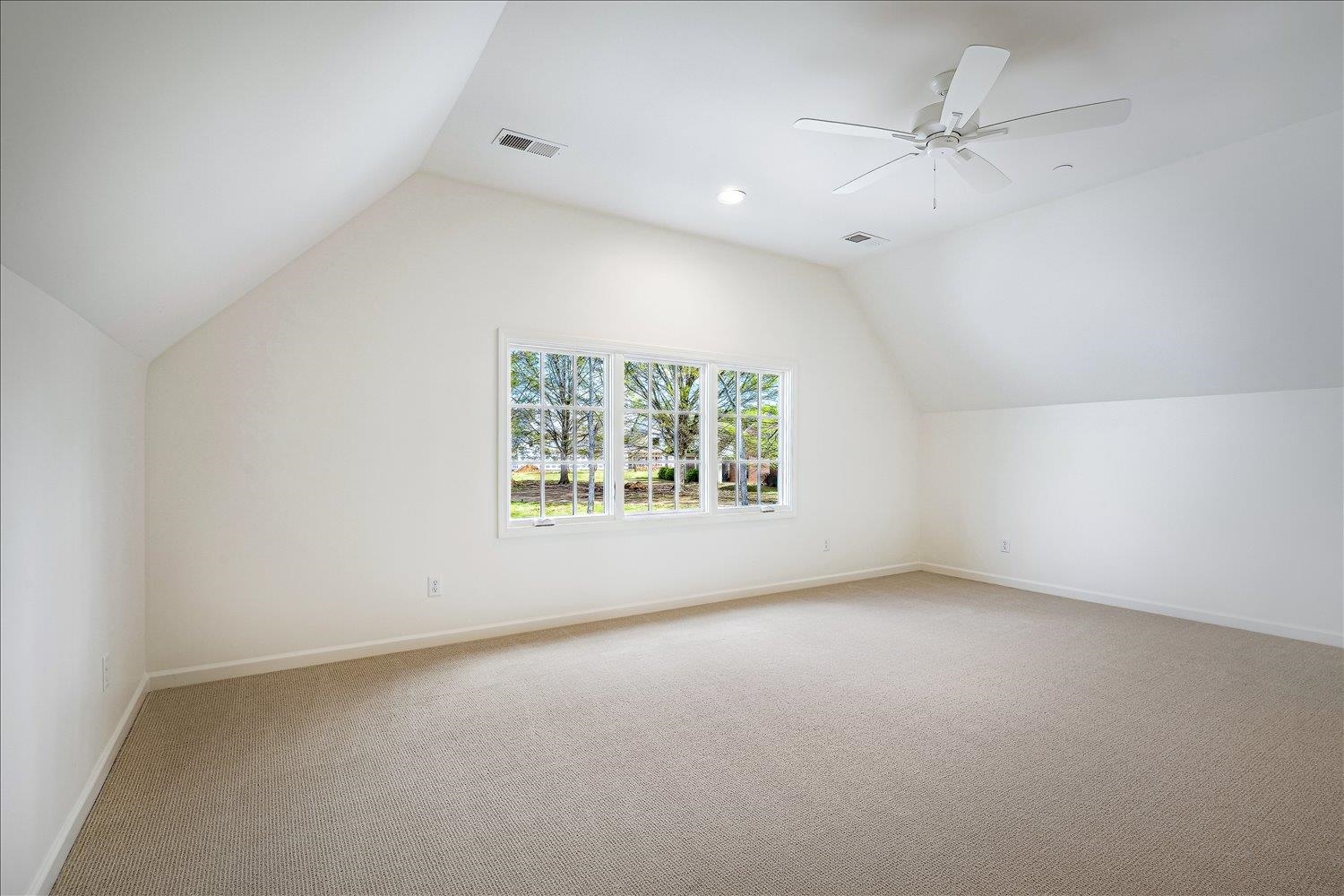 9140 Cheatham Ln Property Photo 32
