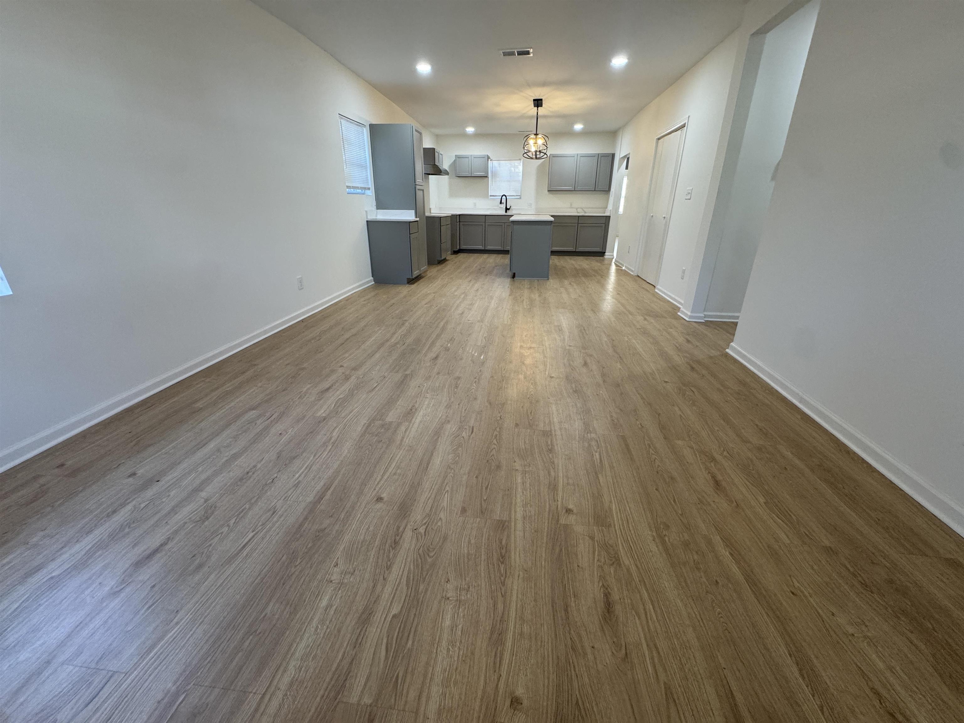 33 N Merton St Property Photo 2