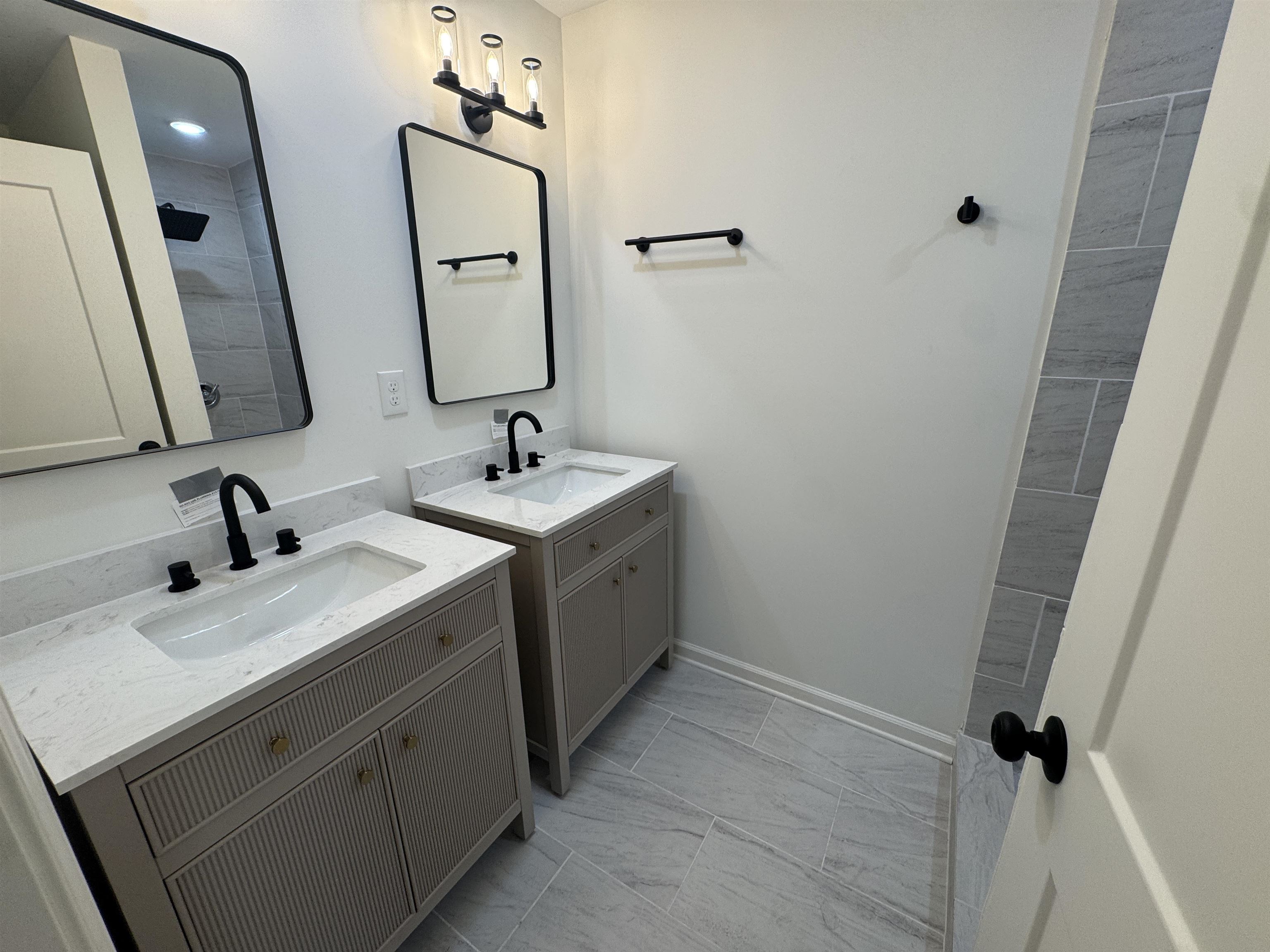 33 N Merton St Property Photo 13