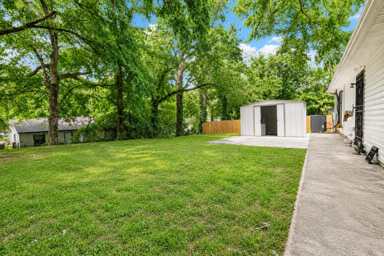 668 Sagamore Cv Property Photo 10