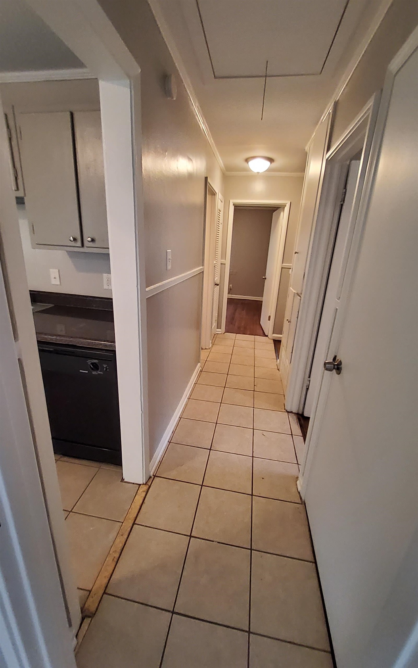 1771 Tahiti Ln Property Photo 5