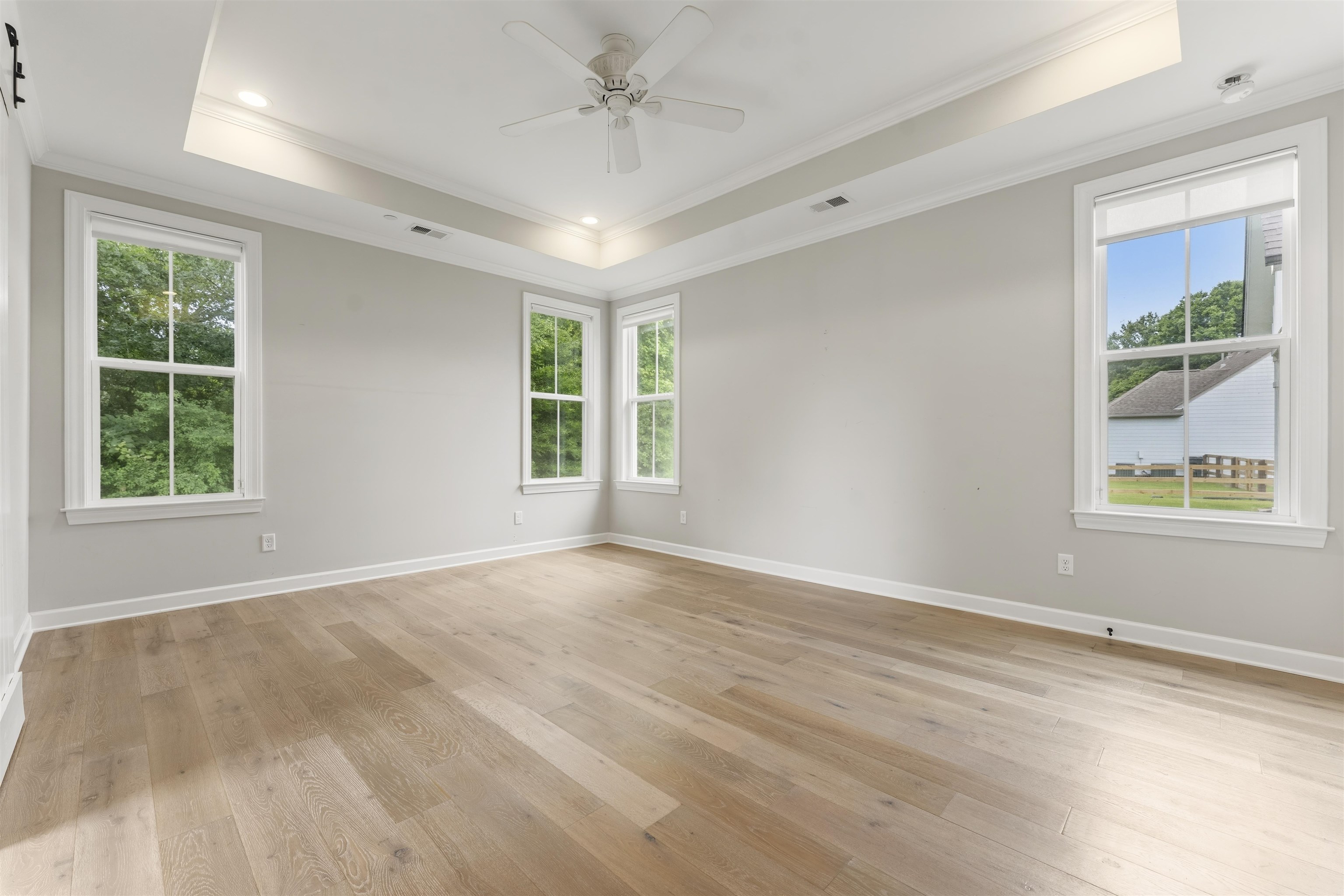 100 Grange St Property Photo 14