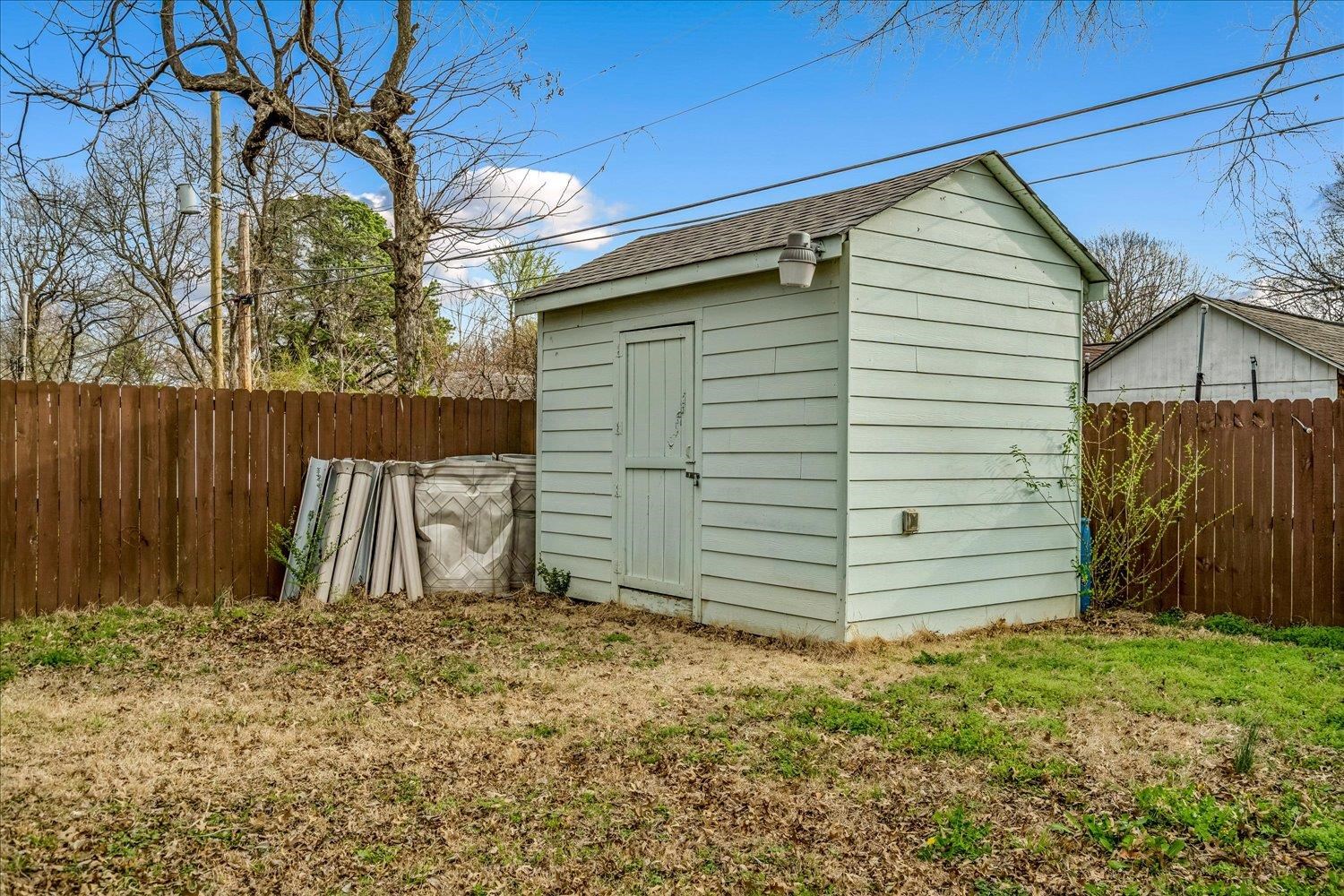1024 Wrenwood St Property Photo 25