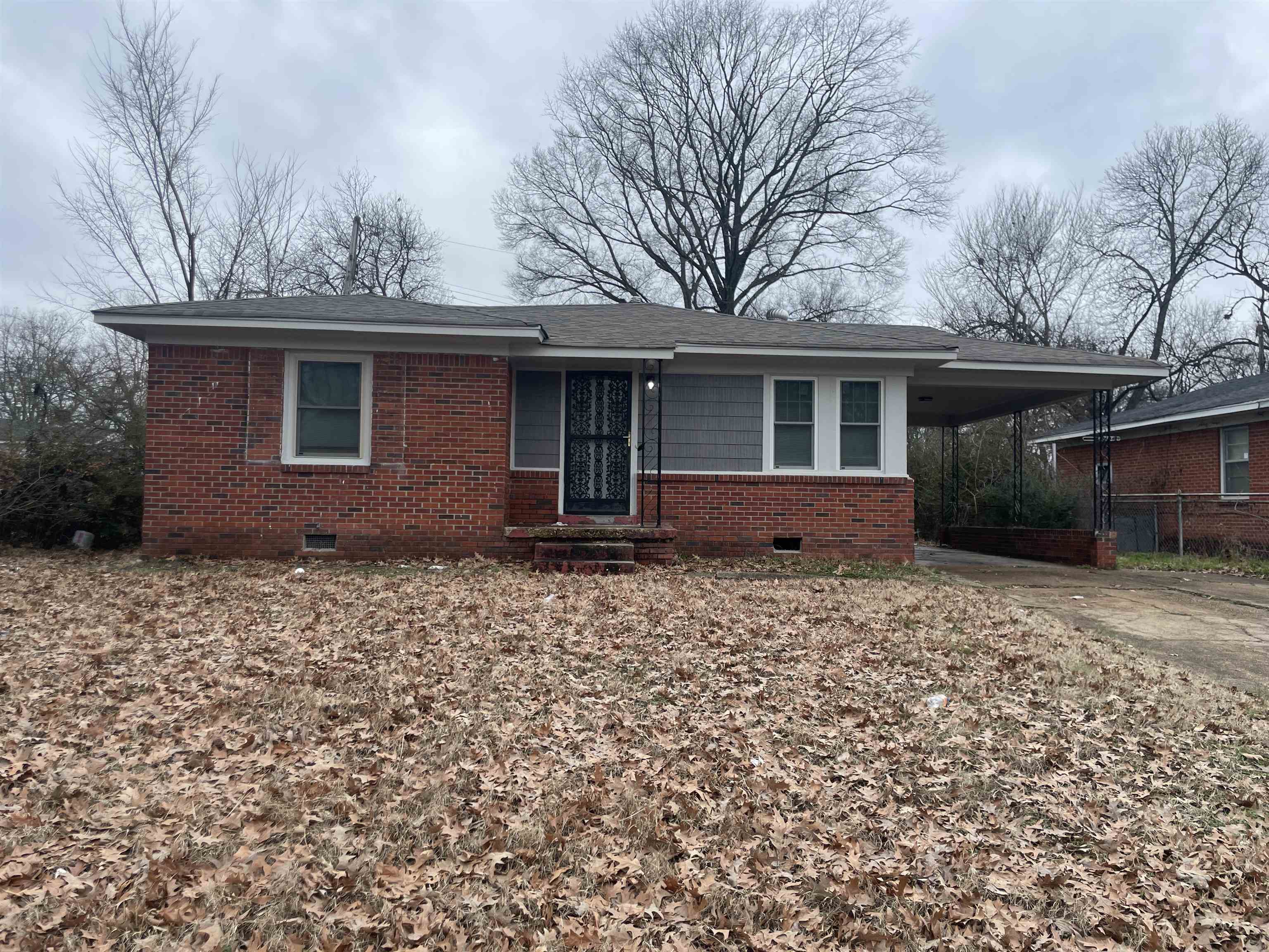 2747 Merle St Property Photo 1