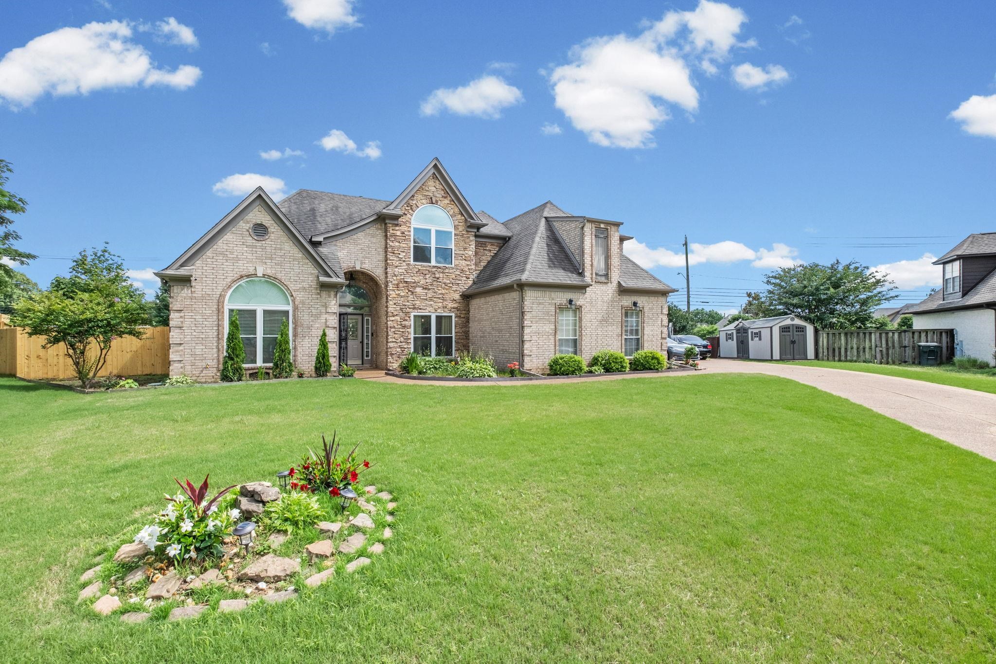 4830 Maggie Oaks Cv Property Photo 2