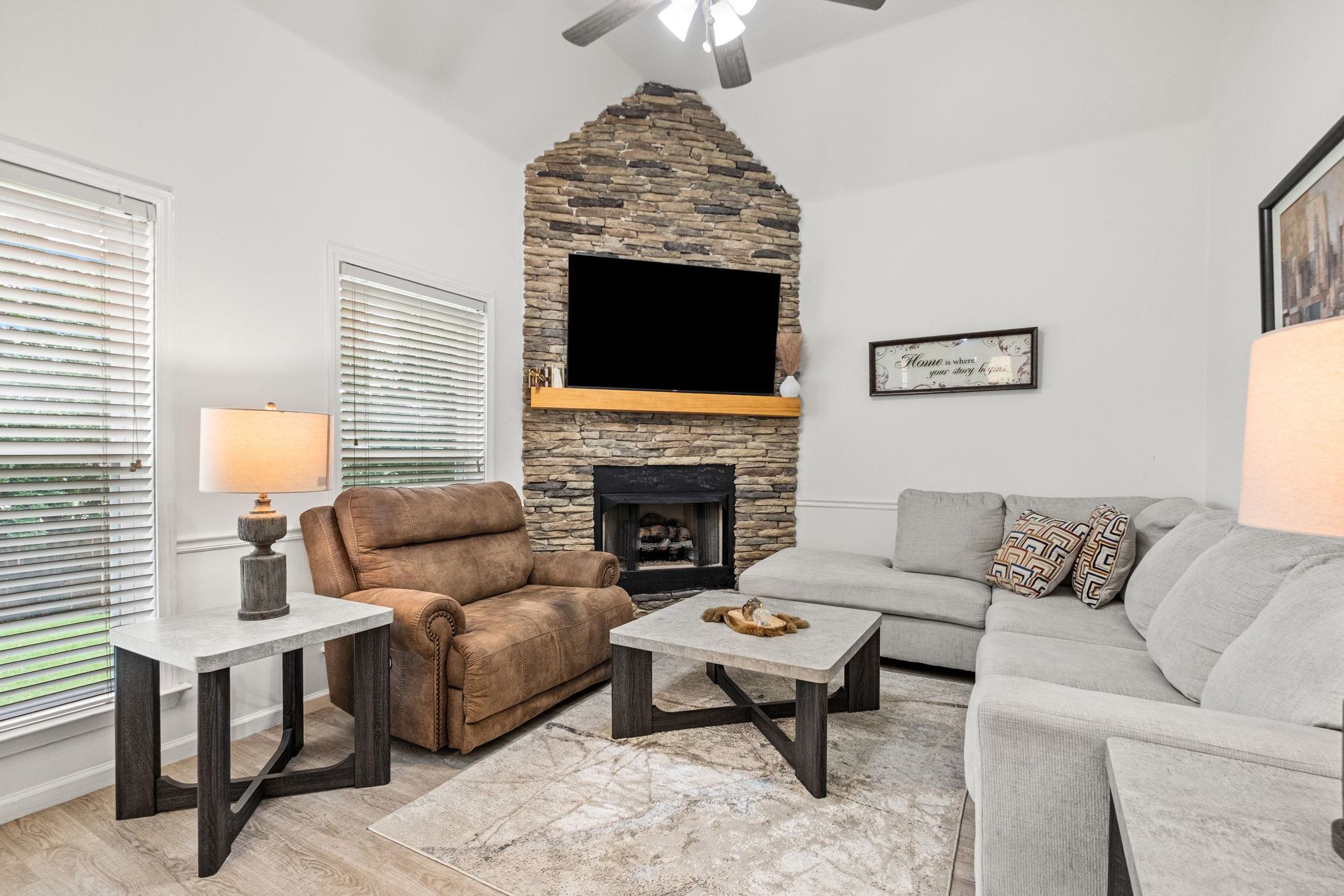 4830 Maggie Oaks Cv Property Photo 20