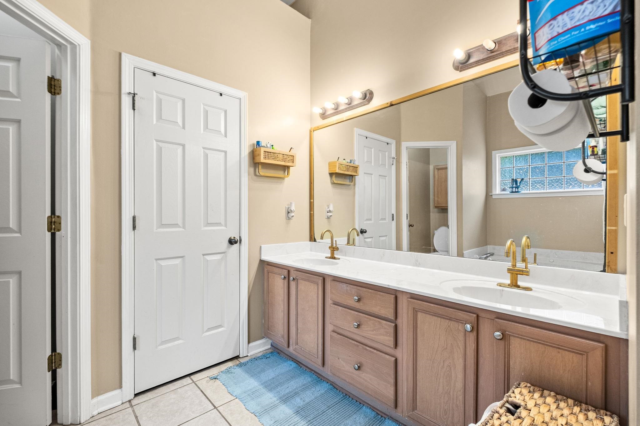 4830 Maggie Oaks Cv Property Photo 24